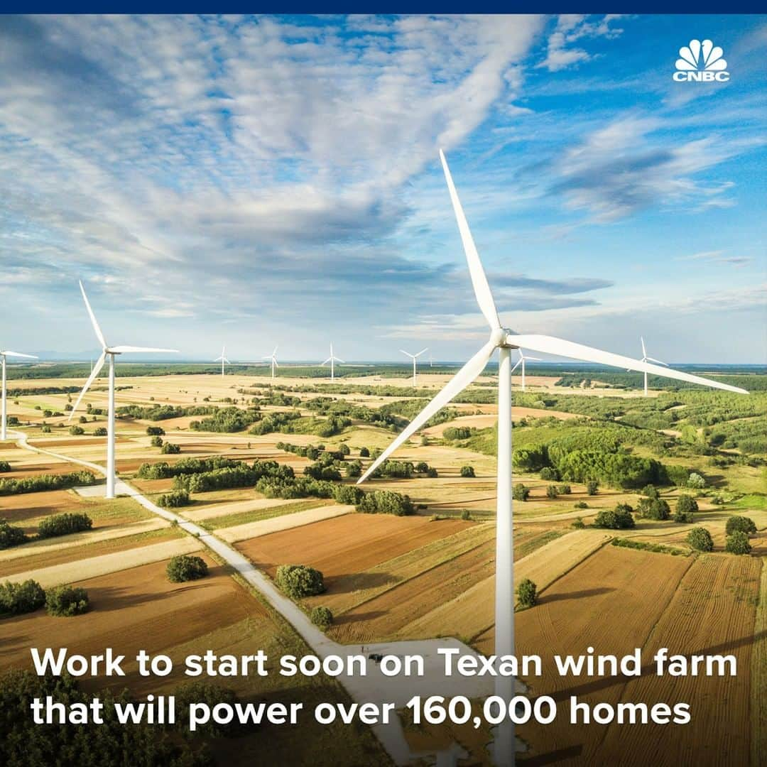 CNBCさんのインスタグラム写真 - (CNBCInstagram)「While it may be famous for its oil fields, Texas is also a wind energy powerhouse. 🍃💪⁠ ⁠ The Lone Star state is home to more than 13,000 wind turbines that power more than 25,600 megawatts of installed wind capacity.⁠ ⁠ That makes Texas the No. 1 state in the U.S. for wind energy.⁠ ⁠ And another turbine farm is on its way: construction is set to begin in September on a facility that will power about 168,000 homes a year.⁠ ⁠ For more on Texas’ dominance in wind energy, visit the link in bio.」8月17日 19時55分 - cnbc