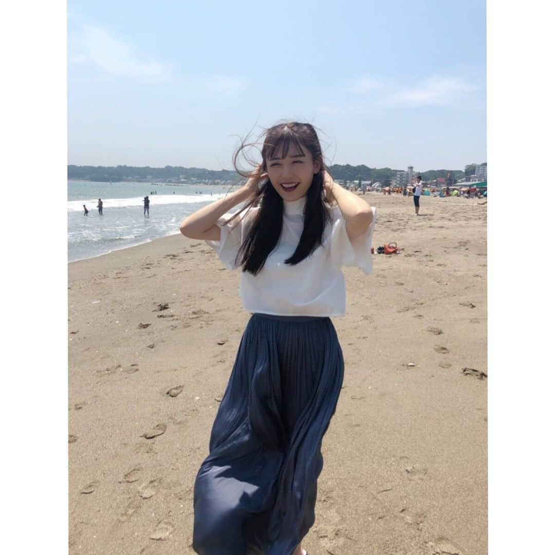 吉井美優さんのインスタグラム写真 - (吉井美優Instagram)「. 海見て夏を感じて はしゃいでしまった成人のひと （っ'-')╮ =͟͟͞͞ 🍧」8月17日 20時00分 - miyu_yoshii32