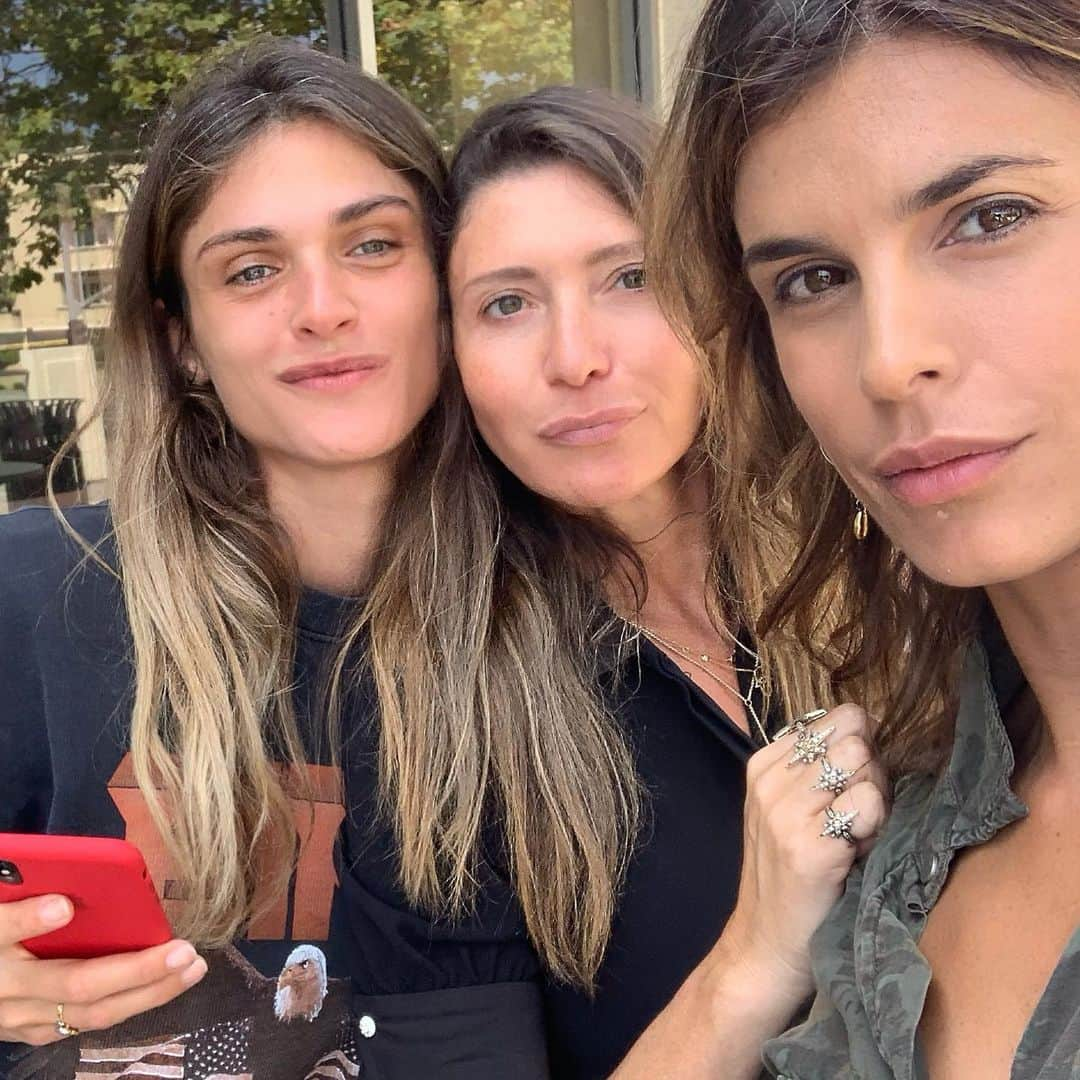 エリザベッタ・カナリスさんのインスタグラム写真 - (エリザベッタ・カナリスInstagram)「Samo’s Bday  @elisasednaoui @valemicchetti」8月18日 5時28分 - littlecrumb_