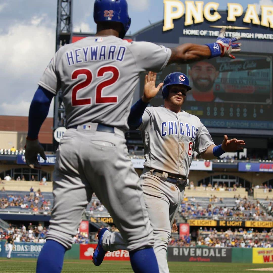 シカゴ・カブスさんのインスタグラム写真 - (シカゴ・カブスInstagram)「#Cubs WIN! #EverybodyIn」8月18日 5時32分 - cubs