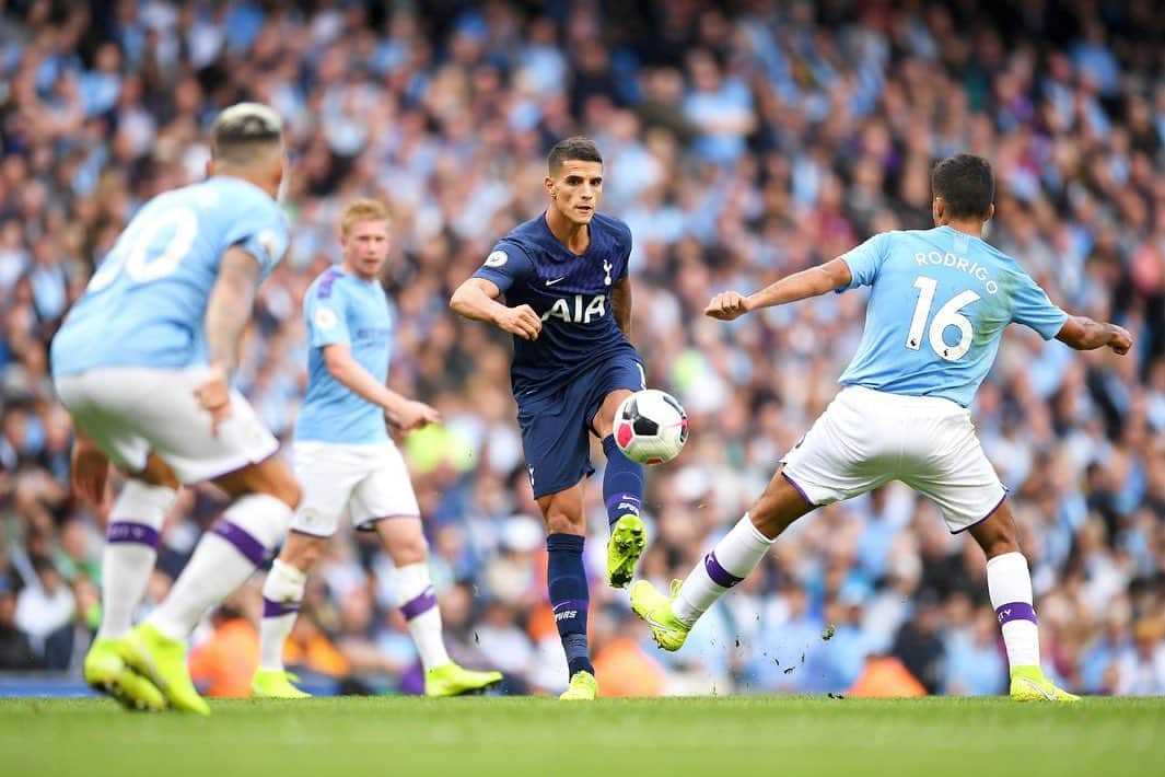 エリク・ラメラさんのインスタグラム写真 - (エリク・ラメラInstagram)「Tough game away from home but we never give up, on to the next one! ☝️ Partido difícil pero nunca nos rendimos hasta el final , a pensar en el siguiente ! ⚽️ #COYS」8月18日 5時39分 - eriklamela