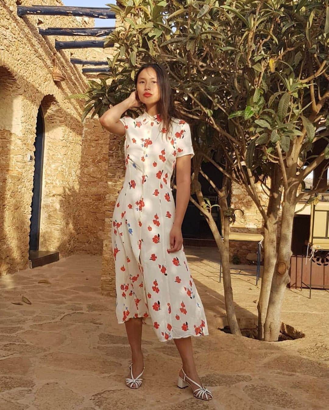 Reformationさんのインスタグラム写真 - (ReformationInstagram)「Take the Sheila Dress to Morocco or just to get brunch at the same spot you always go to. Whatever works.」8月18日 5時42分 - reformation