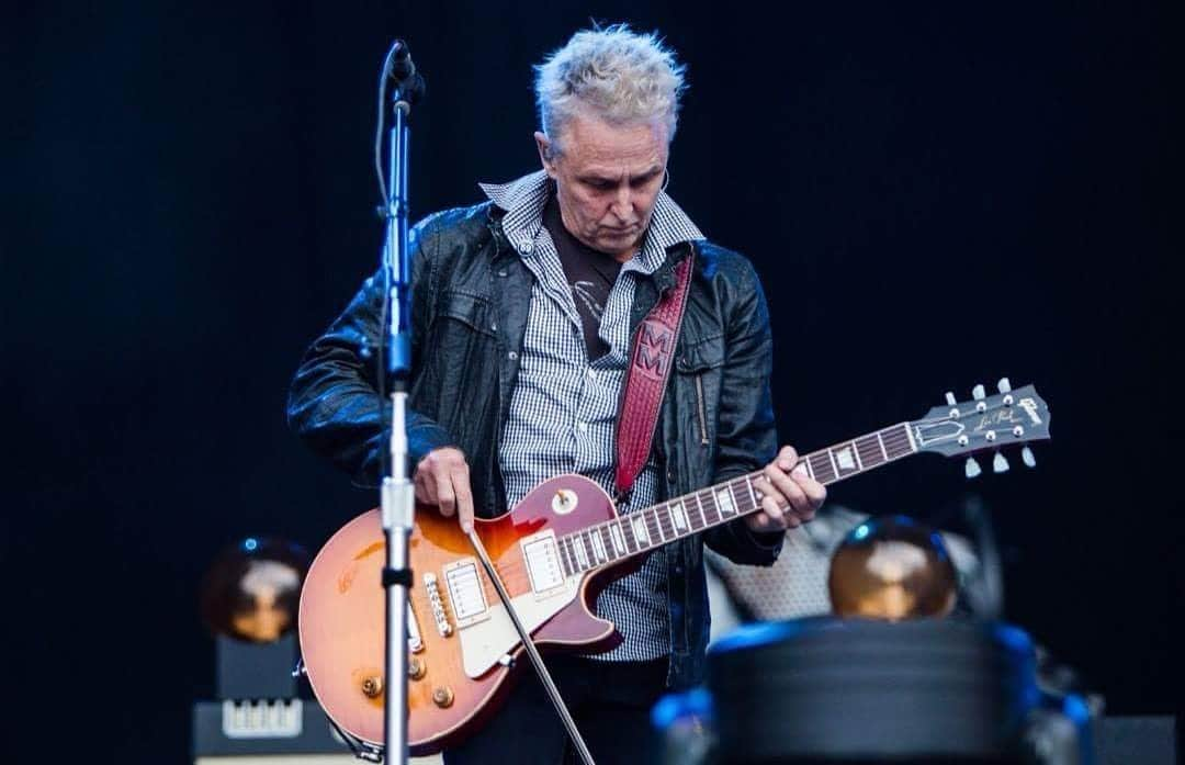 パール・ジャムさんのインスタグラム写真 - (パール・ジャムInstagram)「Going all in. @MikeMcCreadyPJ ⁣ 📷: @henryruggeri⁣ ⁣ ⁣ ⁣」8月18日 6時36分 - pearljam