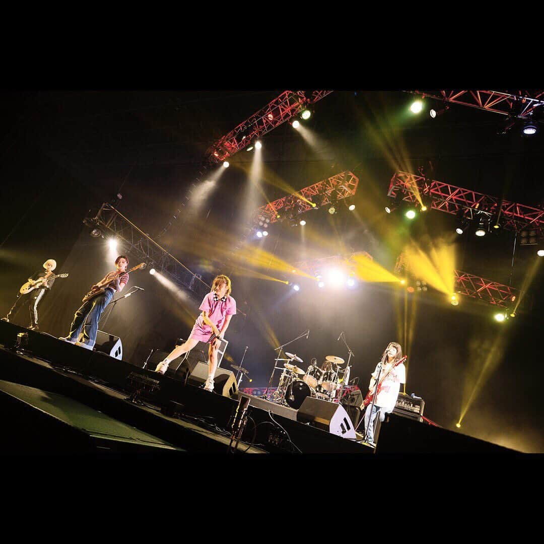 広瀬ちひろさんのインスタグラム写真 - (広瀬ちひろInstagram)「SUMMER SONIC 2019 Day2 朝早くから予想以上にたくさん見に来てくれててちょー楽しかったです✌🏻️ Rainbow Stageトップバッターありがとうございました！ #sommersonic2019」8月17日 21時54分 - chi_hirose