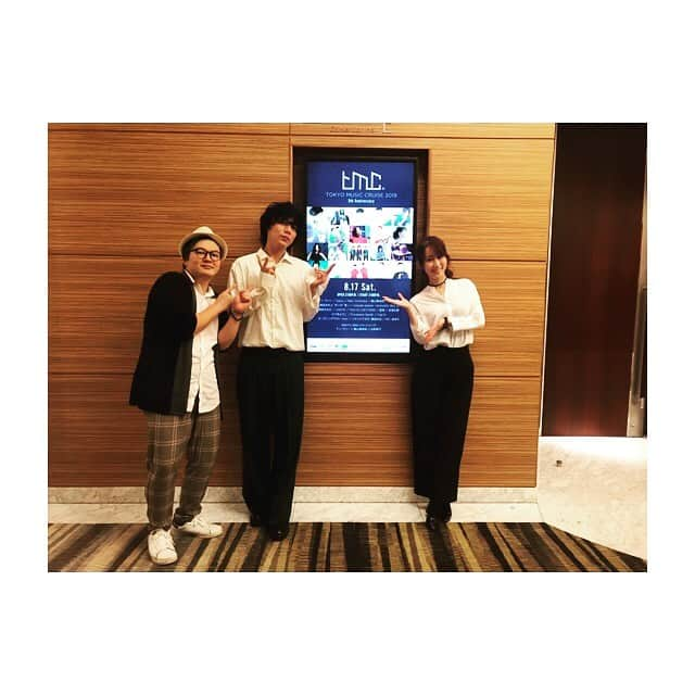 JONTEさんのインスタグラム写真 - (JONTEInstagram)「TMC2日目はメロディラインでのライブ(^^) お客様からお声を沢山いただけて、逆に有り難かったですし、テンション更にあげていただき感謝です(^^) あっという間の時間でございました！！ 本日はKBくんとケイコさんとで立たせていただきました(^^) 二日間、本当にありがとうございました！！ そして今年もTMCに出演させていただけたこと、本当に感謝申し上げます！！(^^) 大人にフェス、TMC🎶 #tokyomusiccruise #kb #keiko」8月17日 22時02分 - jtfav