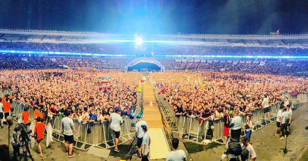 Saschaさんのインスタグラム写真 - (SaschaInstagram)「#summersonic 2019 day 2 view from the stage」8月17日 22時12分 - sascha348