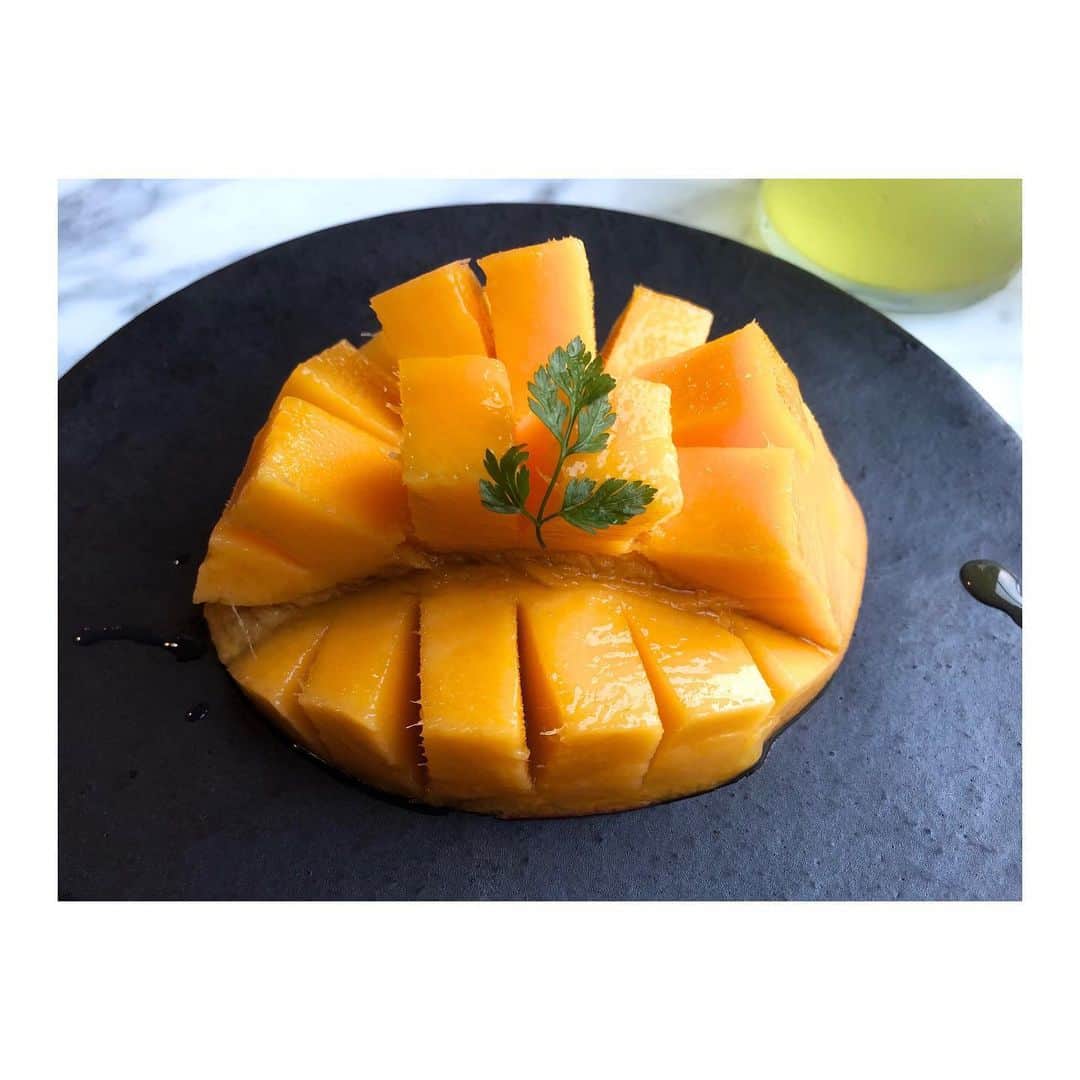 赤間紫動のグルメインスタ