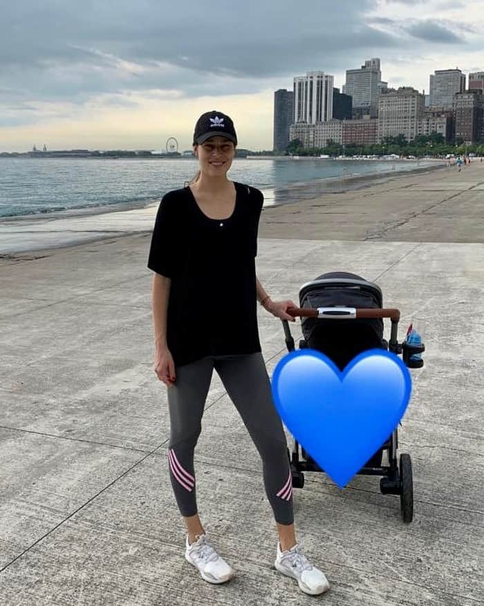 アナ・イバノビッチさんのインスタグラム写真 - (アナ・イバノビッチInstagram)「Morning stroll with my boy before the Chicago‘s airshow! ✈️🌆」8月17日 22時34分 - anaivanovic