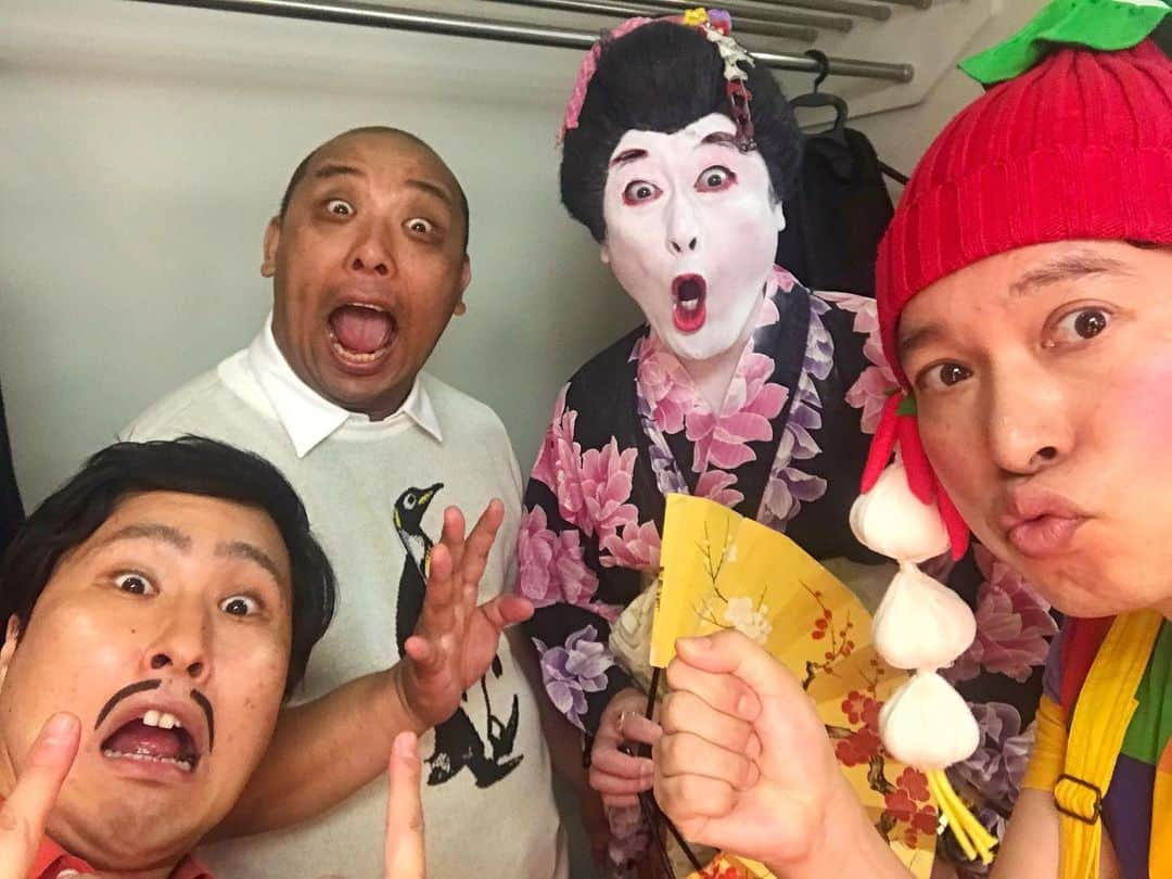 脳みそ夫さんのインスタグラム写真 - (脳みそ夫Instagram)「ホリプロさんのライブに出た〜す！（たこ口） #きつね #小梅太夫 #紺野ぶるま #たんぽぽ #東京ホテイソン #トムブラウン #ホリプロ #脳みそ夫 #ペペロンチー子 #とっちらカルボナーラ」8月17日 22時42分 - nou_misoo