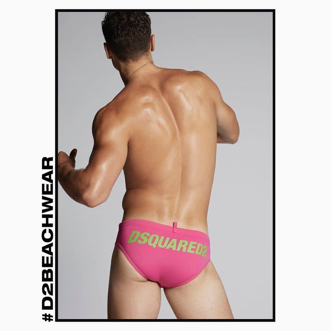 ディースクエアードさんのインスタグラム写真 - (ディースクエアードInstagram)「Real Men wear pink this summer. Pink Swimwear that is #Dsquared2 #D2Beachwear」8月17日 22時55分 - dsquared2
