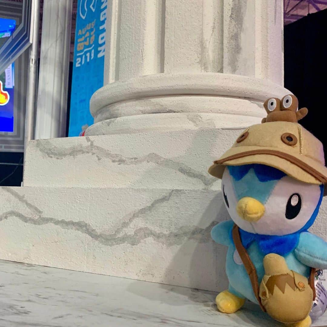 Pokémonさんのインスタグラム写真 - (PokémonInstagram)「Ready for Day 2️⃣ of #PokemonWorlds, Trainers?  Leave a 🏛🔎 below if you’d gear up with Piplup to explore all of the exciting gameplay, events, and battles at the 2019 Pokémon World Championships!」8月17日 23時03分 - pokemon