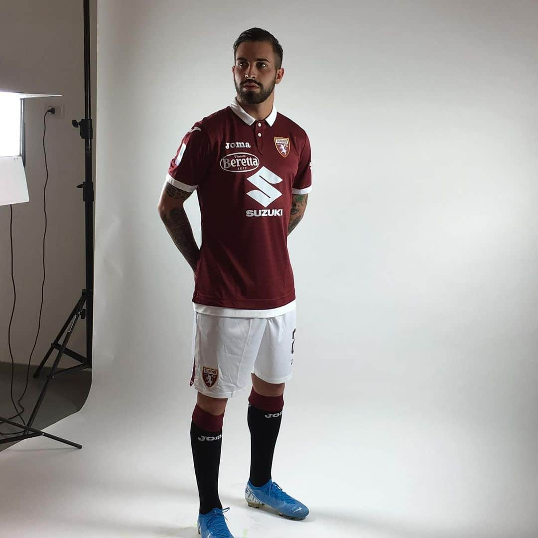 トリノFCさんのインスタグラム写真 - (トリノFCInstagram)「Shooting time 📸🐂 #SFT」8月17日 23時03分 - torinofc1906