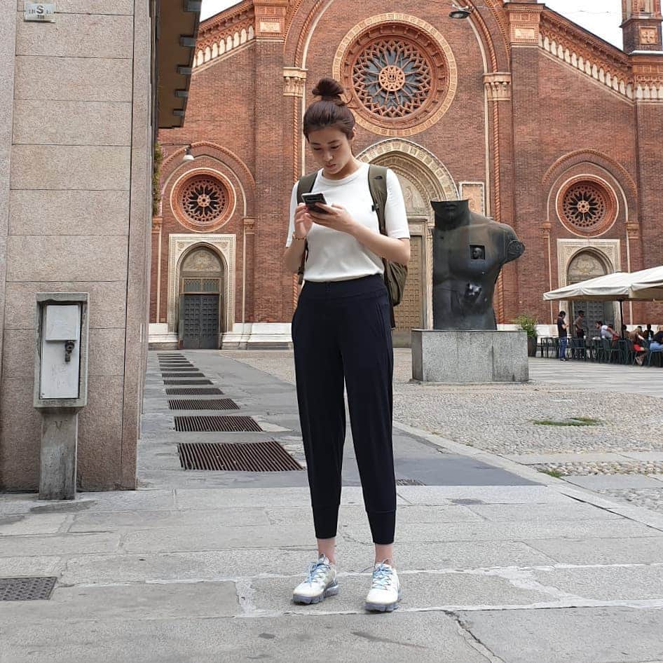 カン・ソラのインスタグラム：「#Brera #milano #브레라」