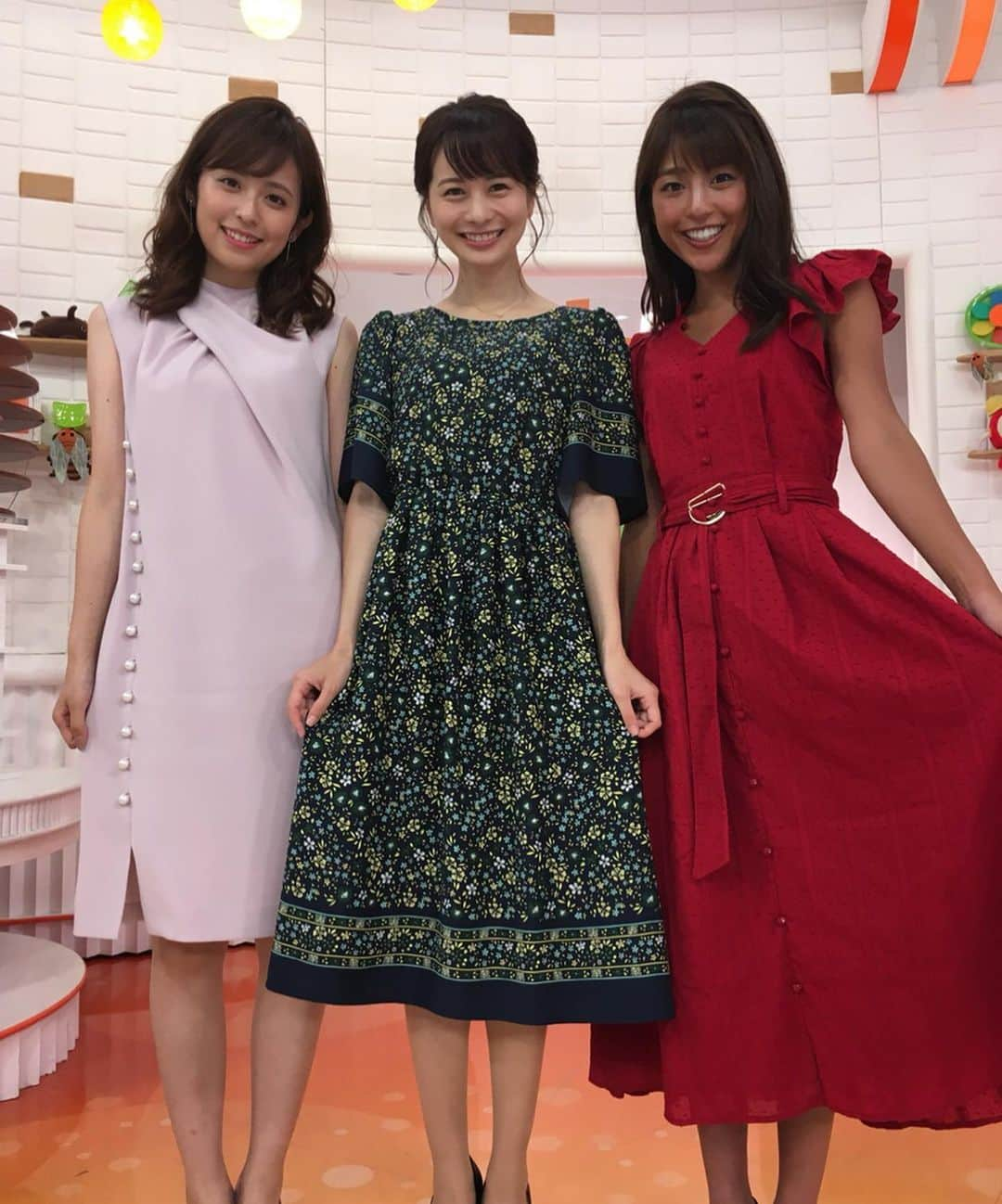 高見侑里さんのインスタグラム写真 - (高見侑里Instagram)「◡̈♥︎ 今日の#めざましどようび はフリークライマーの#大場美和 さんがいらっしゃってくださいました☺︎ オンエア終わりに麻希ちゃん、あきちゃんと♡ * ワンピース…#CoutureBrooch ネックレス＆ピアス…#STARJEWELRY」8月17日 23時34分 - yuri_takami_official