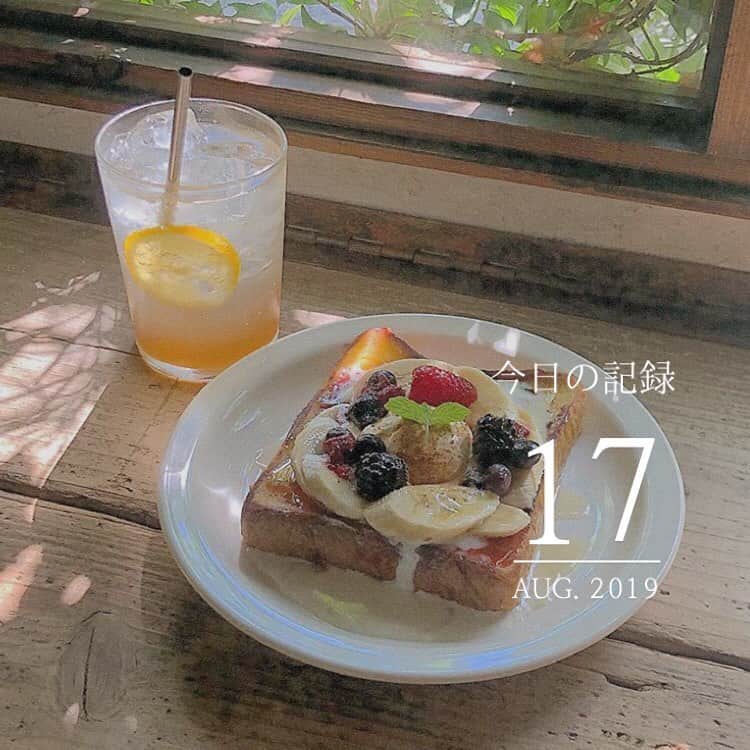 「SNOW」顔認識カメラアプリのインスタグラム