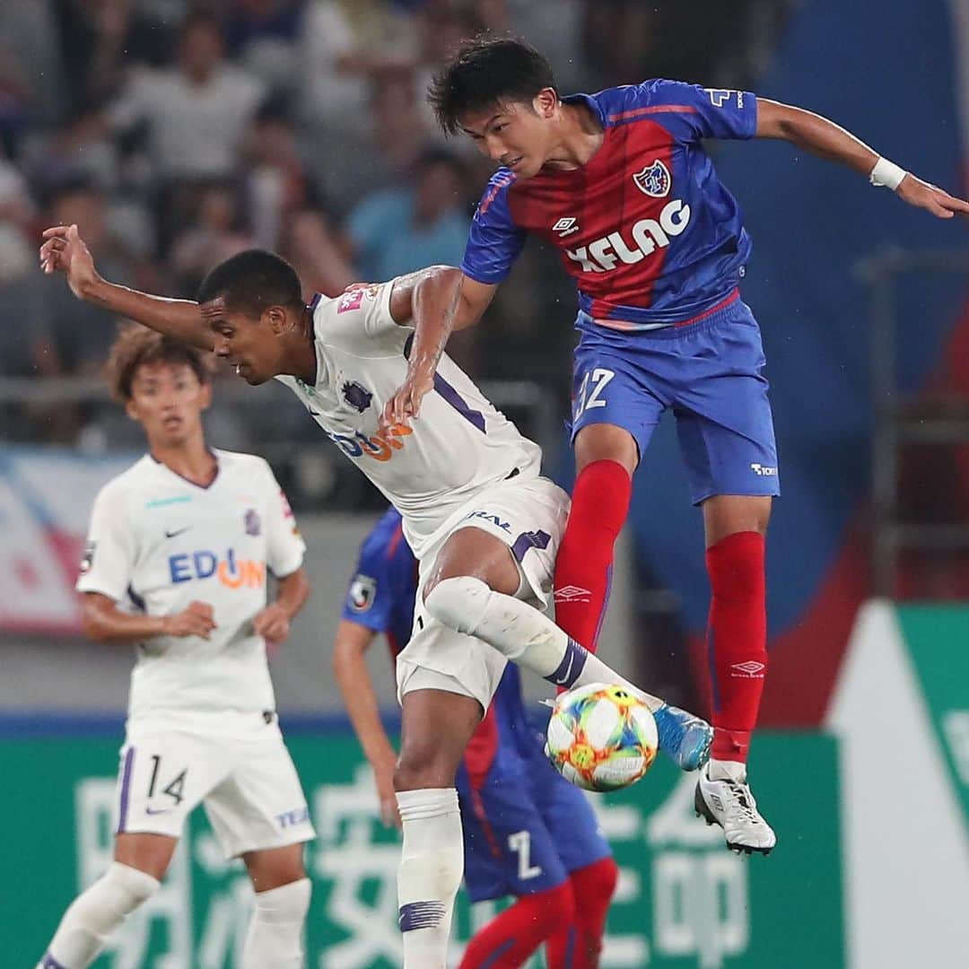 FC東京オフィシャルグッズさんのインスタグラム写真 - (FC東京オフィシャルグッズInstagram)「. ⏰試合終了🔵🔴 #FC東京 0-1 #サンフレッチェ広島 . 最後まで全員で戦う姿勢を見せるも、相手の守備を崩すことができず。 @fctokyoofficial  #FC東京 #fctokyo #tokyo」8月18日 0時00分 - fctokyoofficial