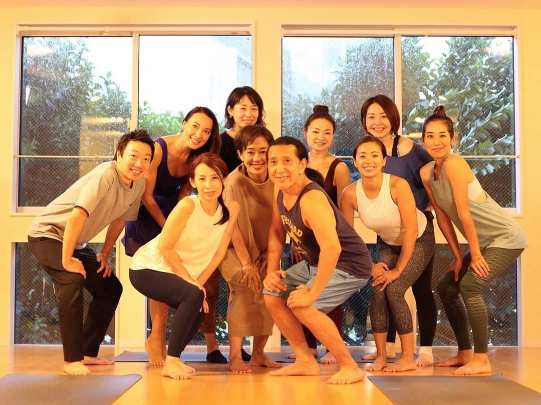 Ken Harakumaさんのインスタグラム写真 - (Ken HarakumaInstagram)「「IYC東京バーチャルヨガスタジオ」プログラム制作始まりました！  日本初！24時間いつでもヨガ！ あなたのお家にヨガスタジオが。 @international_yoga_center  #ヨガ #呼吸 #瞑想 #バーチャルヨガ」8月18日 0時16分 - kenharakuma