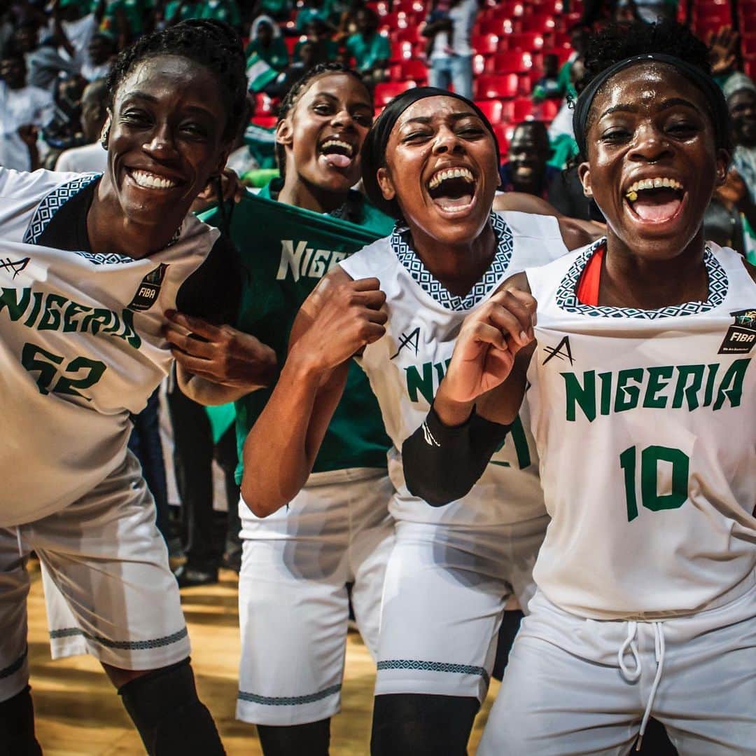 FIBAさんのインスタグラム写真 - (FIBAInstagram)「💪🗣🙌😤😁 The #AfroBasketWomen Semi-Final Day was full of emotions.」8月18日 1時51分 - fiba
