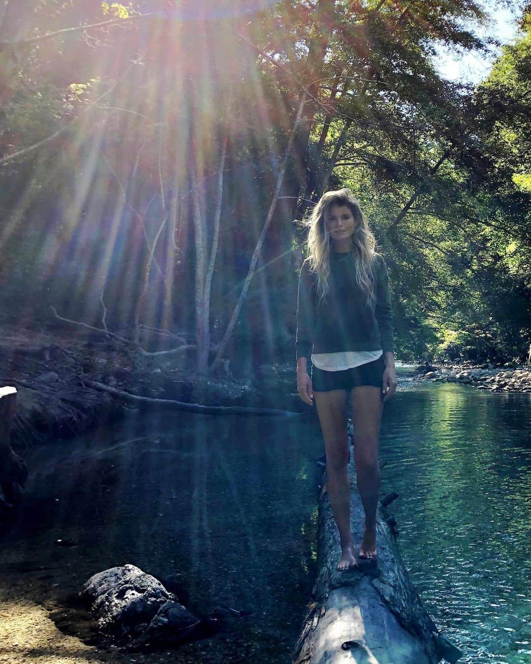 マリサ・ミラーさんのインスタグラム写真 - (マリサ・ミラーInstagram)「🌲 💚 Pfeiffer」8月18日 1時45分 - marisamiller