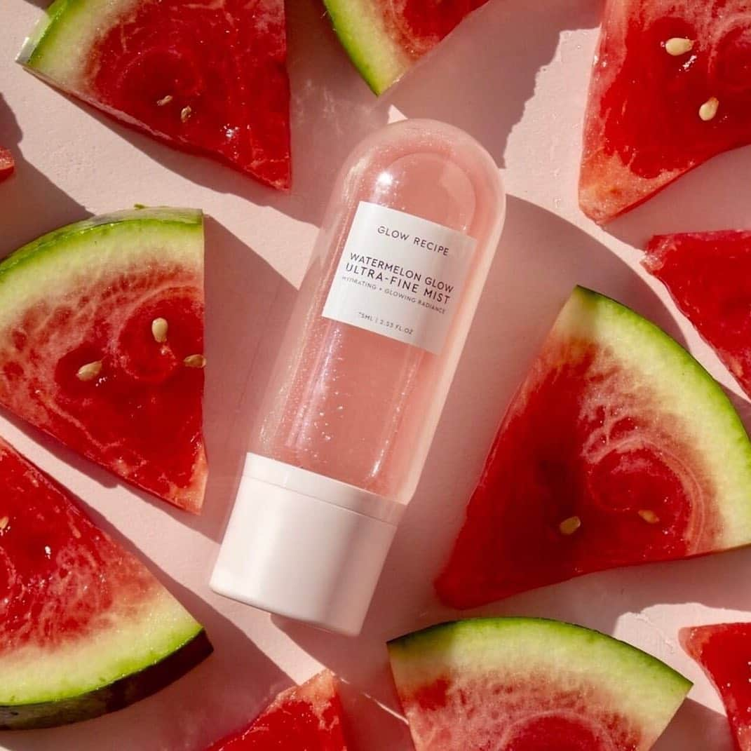 セフォラさんのインスタグラム写真 - (セフォラInstagram)「#regram @glowrecipe . . . Don’t forget to stay hydrated 🍉💦 A spritz of our Watermelon Glow Ultra-Fine Mist every 2 hours will keep your skin juicy and plump with hyaluronic acid and watermelon extract.  Available at Sephora!」8月18日 3時18分 - sephora