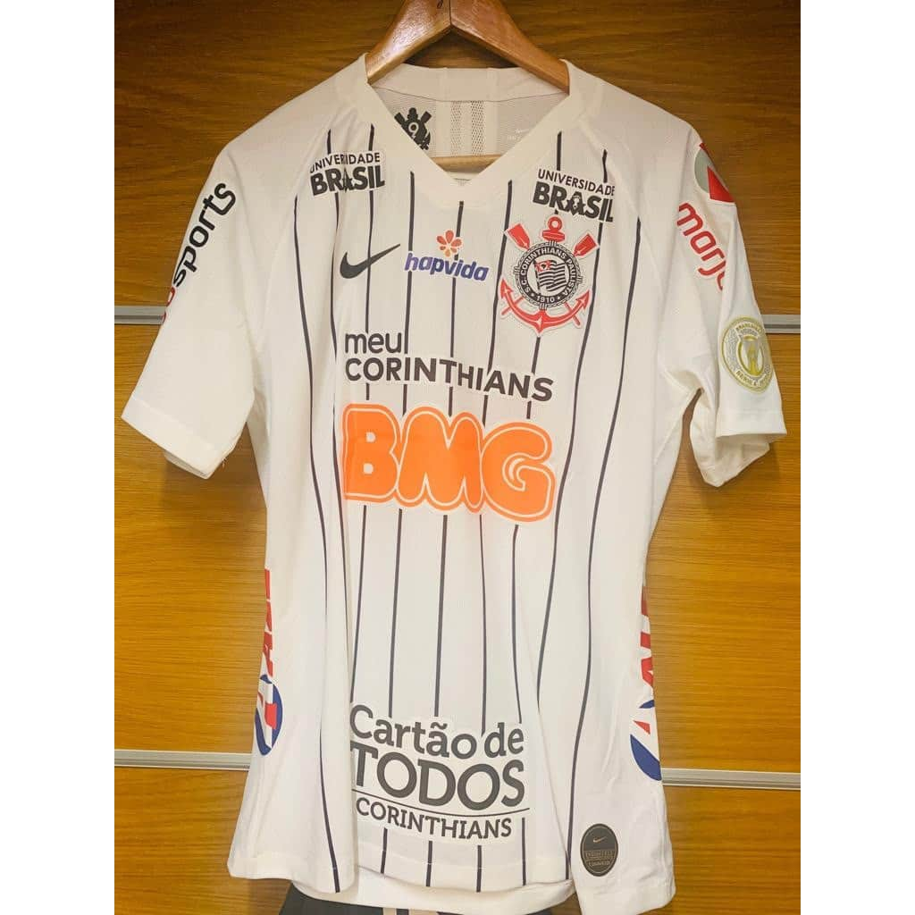 コリンチャンスさんのインスタグラム写真 - (コリンチャンスInstagram)「O vestiário do Coringão também já está pronto aqui na Arena. Logo mais tem Corinthians, Fiel!⠀ ⠀ ⠀⠀ #SCCPxBOT⠀ #VaiCorinthians ⠀  #MeuBMG #NãoÉSóPatrocínio#TimeDoPovo #Corinthians #Timão #CorinthiansTV #FielTorcedor #AFielÉFoda #UmSoCorinthians #NikeFutebol #Joli #EstrellaGalicia #UniversidadeBrasilOficial #ÉPositivo #CorinthiansÉPositivo #LoucoPotyCorinthians #PostosALE #ALEnoTimão #TODOSportiCorinthians #CartãodeTODOSCorinthians #TODOSpeloTimão」8月18日 4時00分 - corinthians