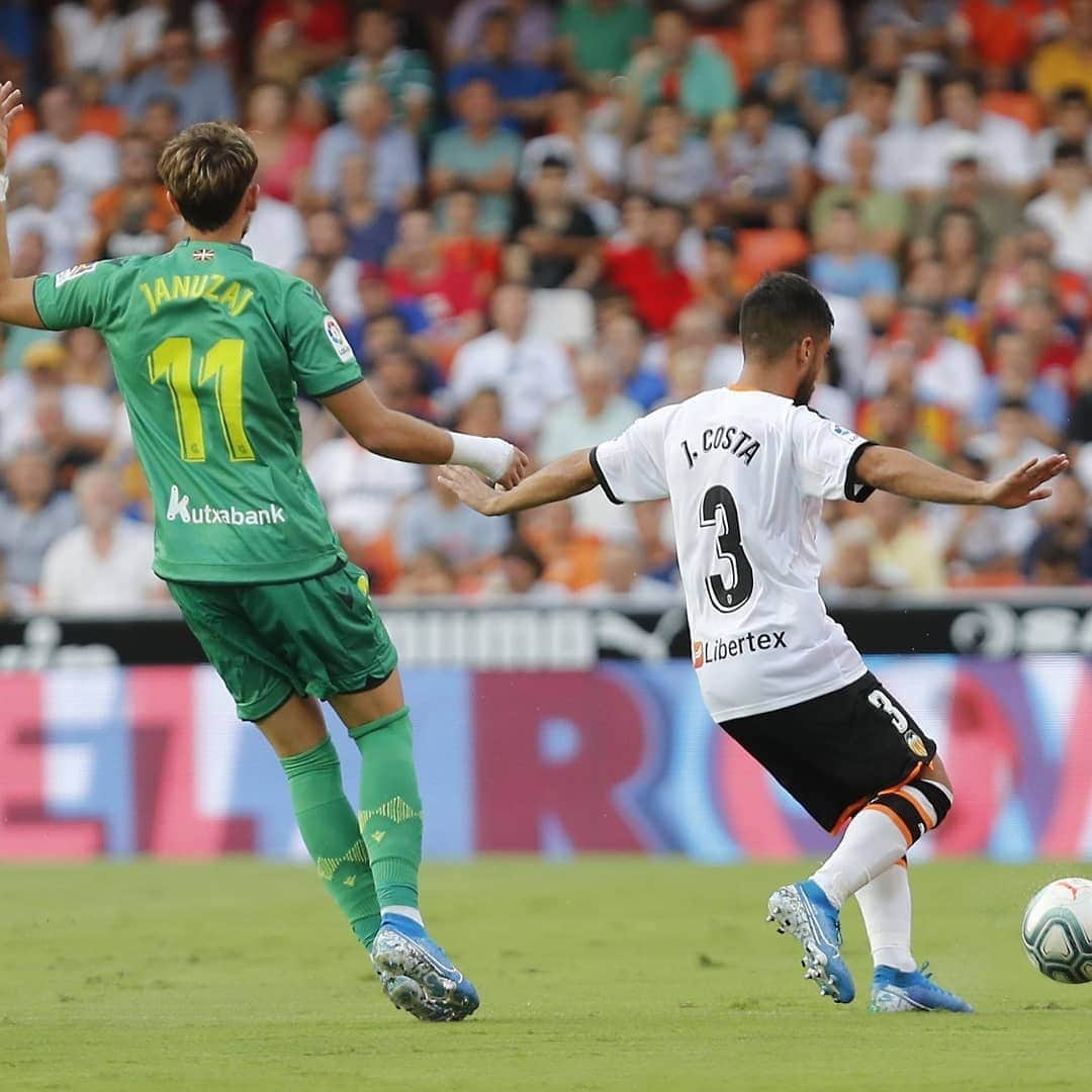 レアル・ソシエダさんのインスタグラム写真 - (レアル・ソシエダInstagram)「Final en Mestalla / Amaiera Mestallan ⚫ @valenciacf 1-1 #RealSociedad ⚫ #AurreraReala」8月18日 4時13分 - realsociedad