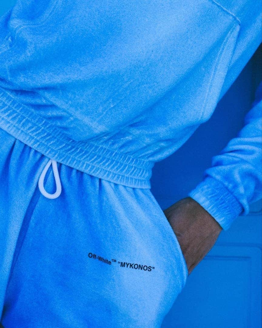 OFF-WHITE C/O VIRGIL ABLOHさんのインスタグラム写真 - (OFF-WHITE C/O VIRGIL ABLOHInstagram)「[capsule collection] Off-White™ c/o  @off___white___mykonos now exclusively available in store. photography c/o @chilldays」8月18日 5時00分 - off____white