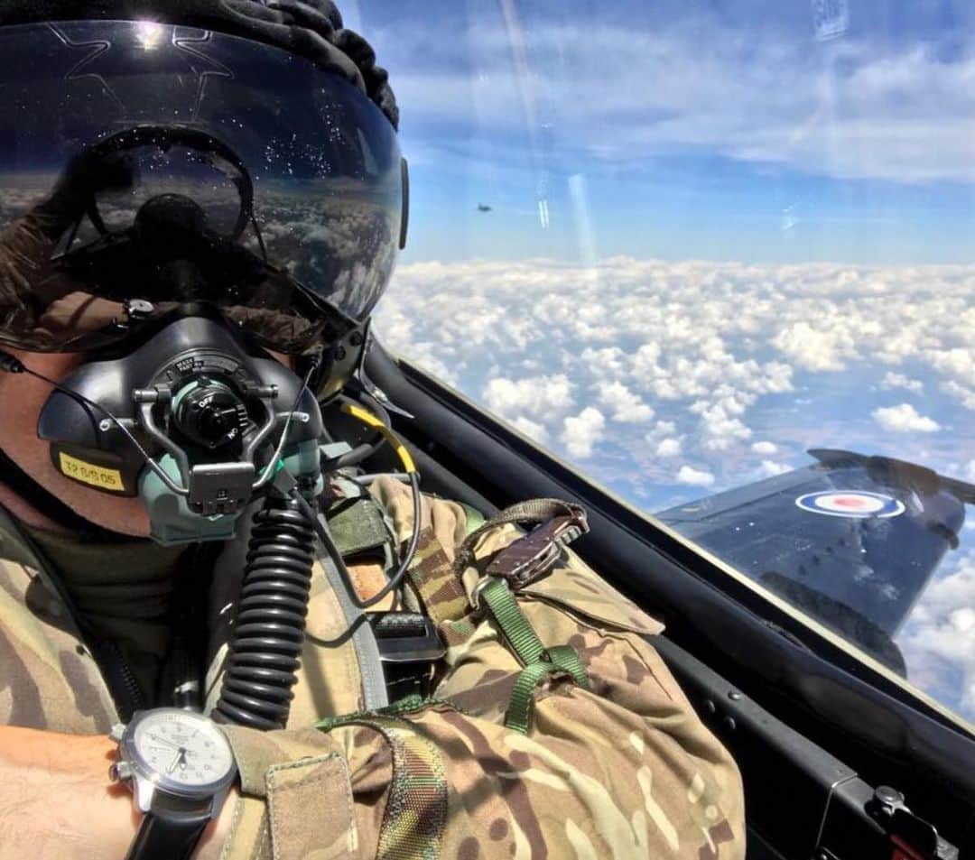 のインスタグラム：「The #Bremont MBII captured on the wrist of Bremont owner @vifnozkos.⠀ What's on your wrist?⠀ Tap to view this watch.⠀ .⠀ .⠀ #Bremontwatches #MB #military #pilotswatch #cockpit #pilot」