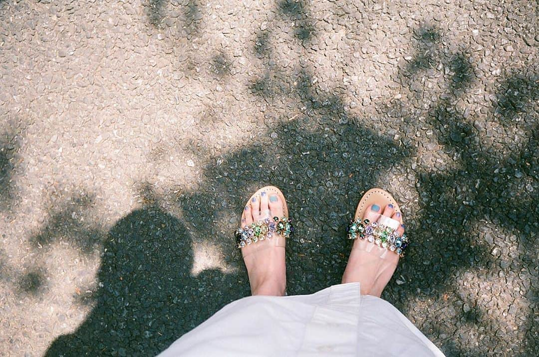 岡本夏美さんのインスタグラム写真 - (岡本夏美Instagram)「アエラスタイルマガジンさんに 取材していただいたので ぜひ！ ツイッターからみれます〜  スタイリングは @limleanlee  #film」8月18日 14時52分 - okamoto_natsumi