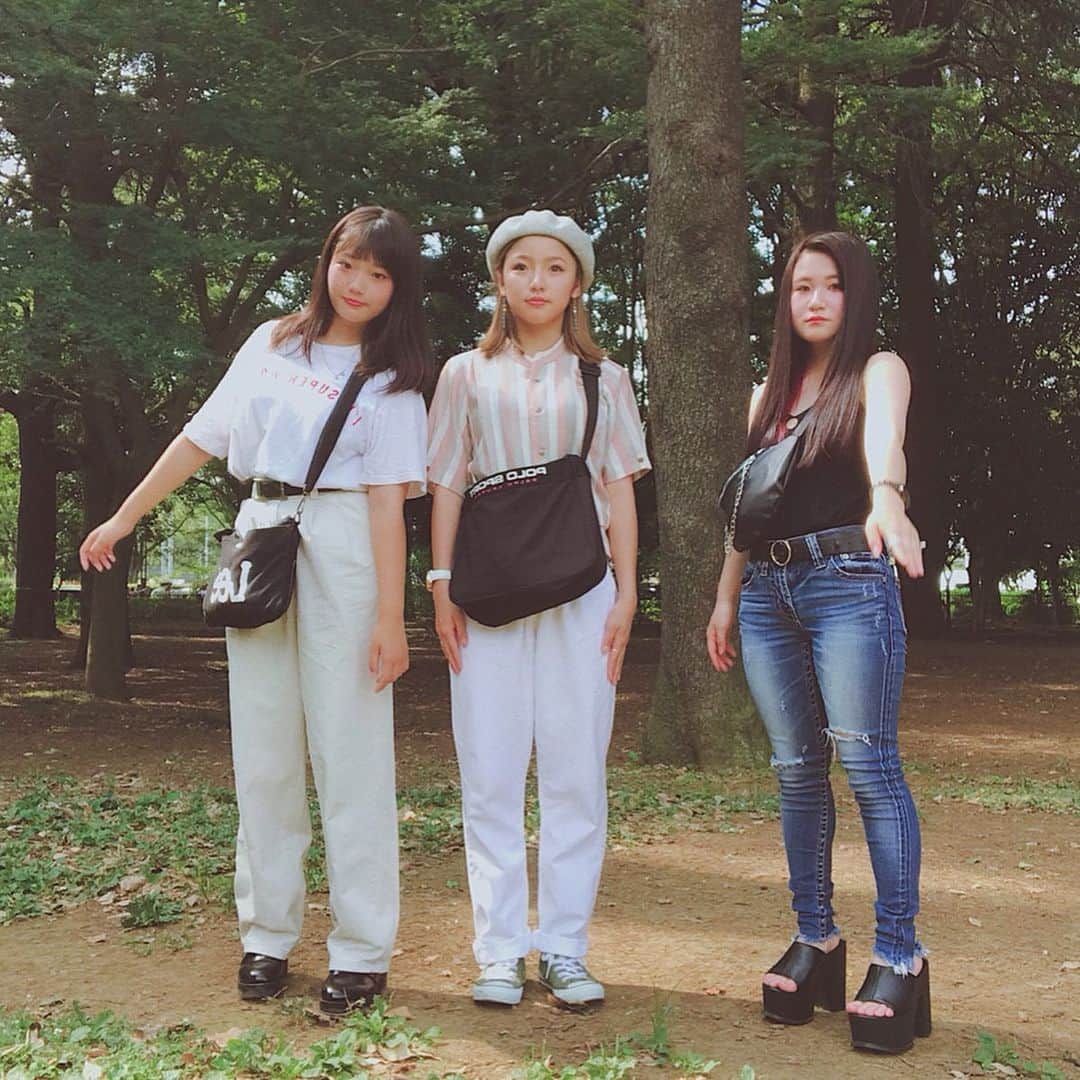 のインスタグラム：「Summer Situation🤸🏼‍♂️That’s the chill🤸🏼‍♂️」
