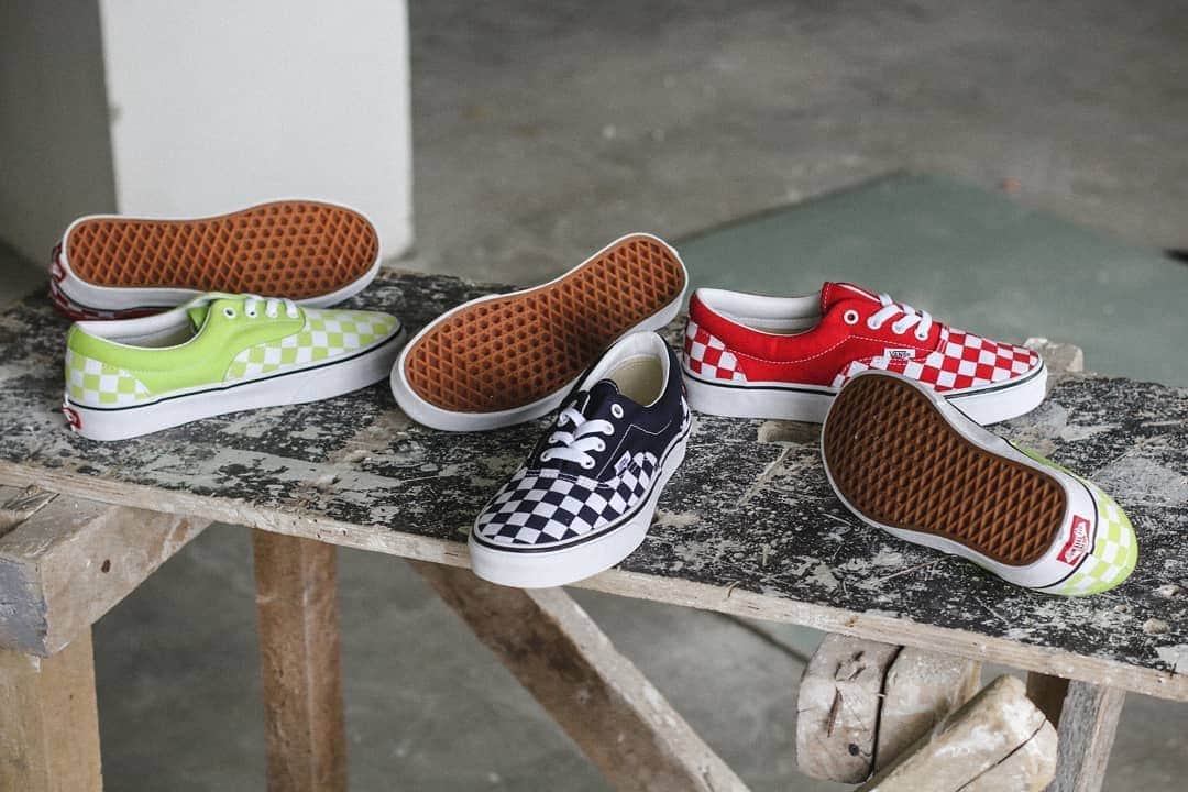 Vans Philippinesさんのインスタグラム写真 - (Vans PhilippinesInstagram)「Obsessed with the checkerboards. 🏁🏁🏁 Which colorway best describes your personality? #VansPhilippines」8月18日 15時59分 - vansphilippines