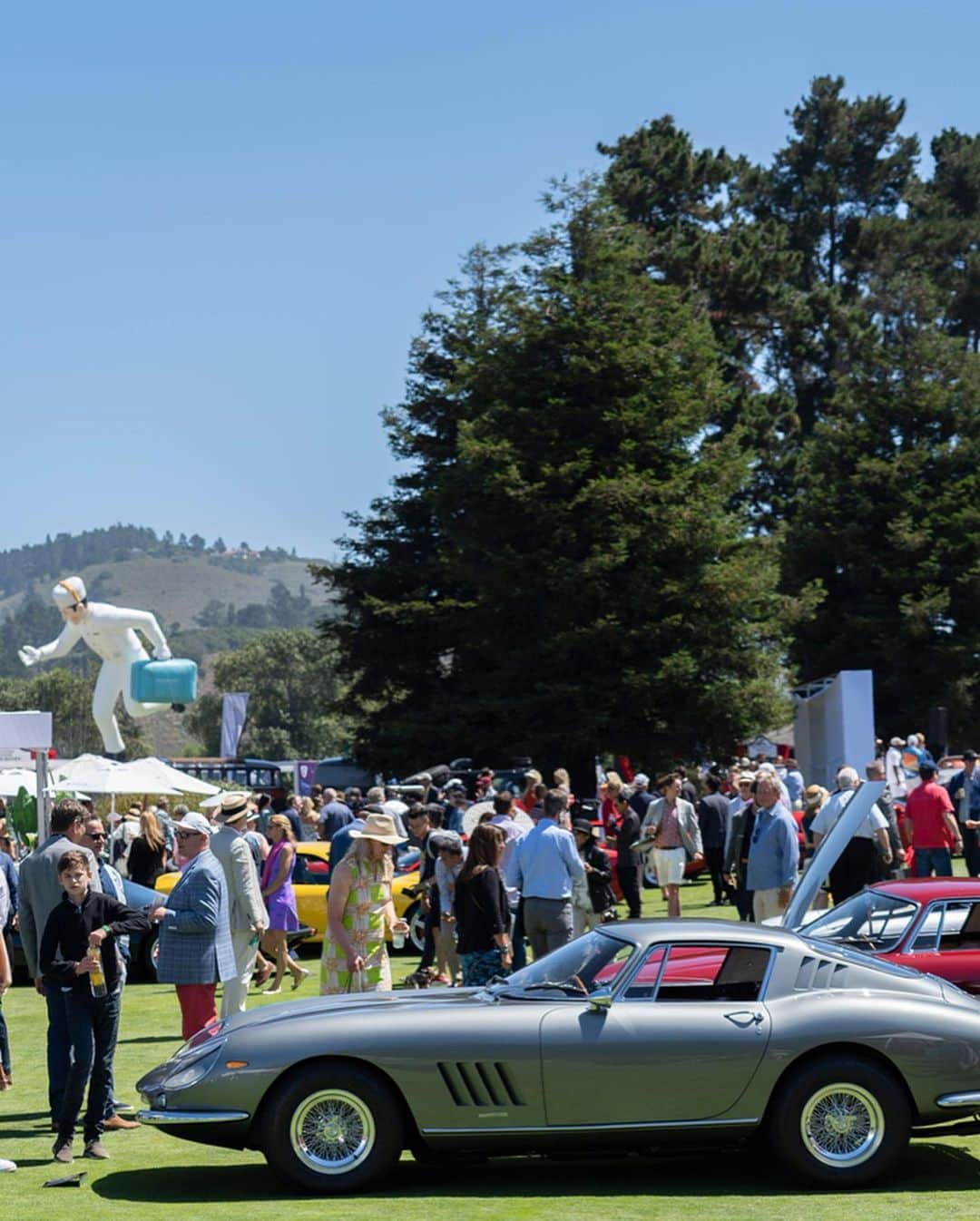 The Peninsula Hotelsさんのインスタグラム写真 - (The Peninsula HotelsInstagram)「Yesterday at The Quail, A Motorsports Gathering, car enthusiasts came together to experience some of the world’s most elite automobiles. We were delighted to welcome @james_marsden, @aussiegrit, @hannahbronfman, @brendanfallis, @supercarblondie, and more. #penmoments #Quail2019 #TheQuail . . . . . . #peninsulahotels #luxuryhotels #luxuryhotelexperience #luxurytravel #travel #beautifuldestinations #welltraveled #traveldiaries #jetset #jetsetter #hotel #hotellife」8月18日 7時25分 - peninsulahotels