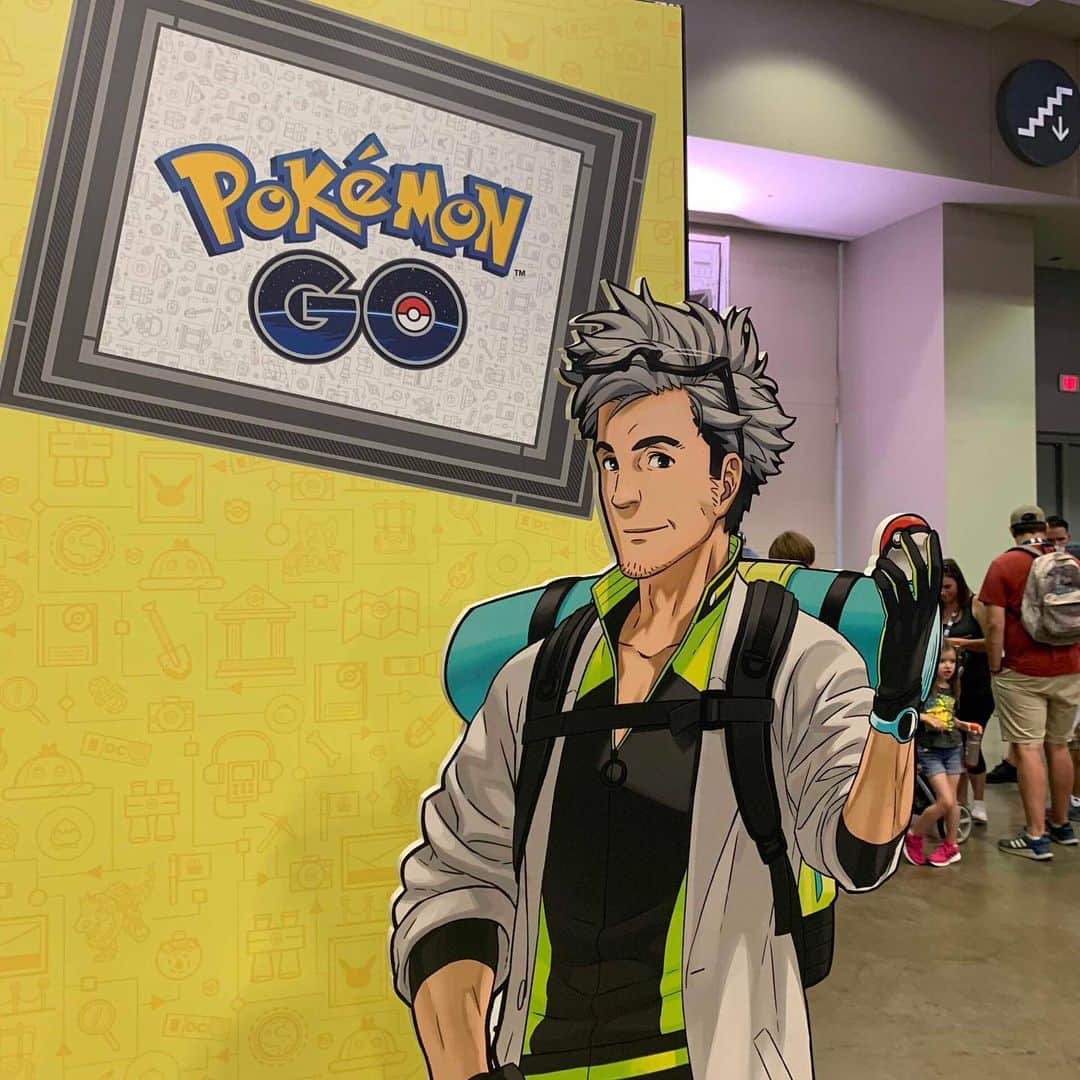 Pokémonさんのインスタグラム写真 - (PokémonInstagram)「It’s (Pokémon) GO time.  Have you stopped by the #PokemonGO booth at #PokemonWorlds? Snag a photo with Professor Willow, trade with other Trainers, complete tasks and rep your team pride!」8月18日 8時06分 - pokemon