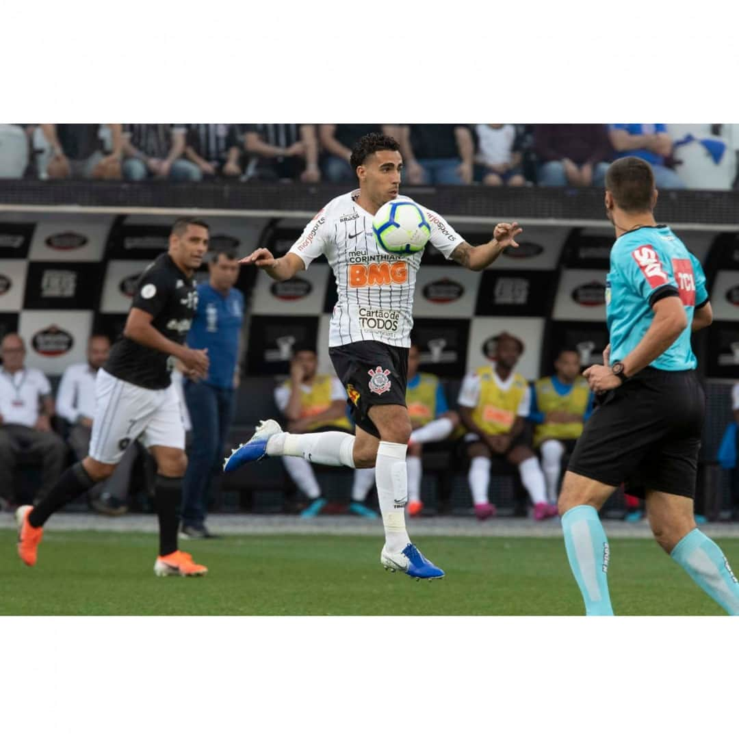 コリンチャンスさんのインスタグラム写真 - (コリンチャンスInstagram)「Nas fotos de Daniel Augusto Jr., a importante vitória do Coringão neste sábado, na @arenacorinthians. ⠀ ⠀ ⠀ #BotaPraQuebrar⠀ #VaiCorinthians⠀」8月18日 8時05分 - corinthians