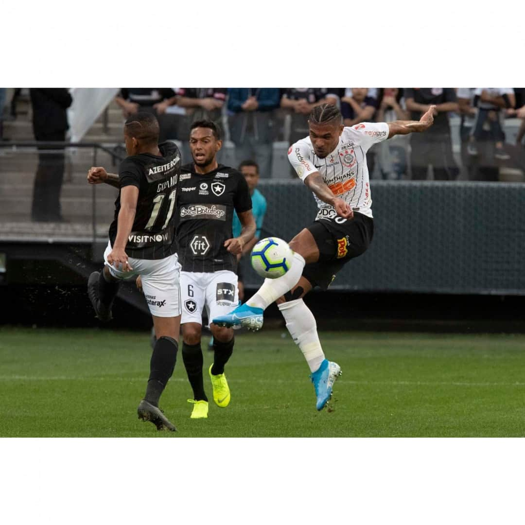 コリンチャンスさんのインスタグラム写真 - (コリンチャンスInstagram)「Nas fotos de Daniel Augusto Jr., a importante vitória do Coringão neste sábado, na @arenacorinthians. ⠀ ⠀ ⠀ #BotaPraQuebrar⠀ #VaiCorinthians⠀」8月18日 8時05分 - corinthians