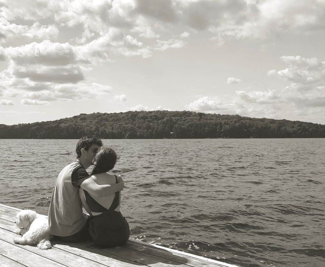 アレクサンドラ・ポールのインスタグラム：「Here’s to forever ❤️💍」
