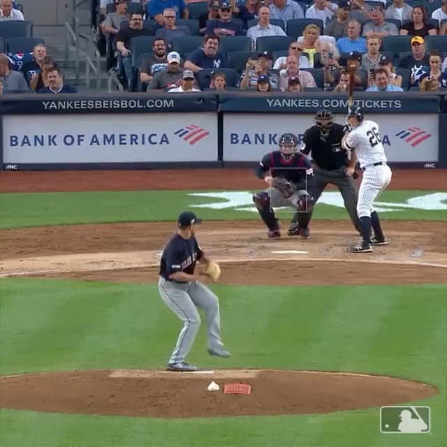 ヤシエル・プイグのインスタグラム：「Don’t you know what’s going to happen when you run on me!? 🤪👋👋🤭🤫🙌🏽 #dontgiveup #running #mlb #baseball #out」