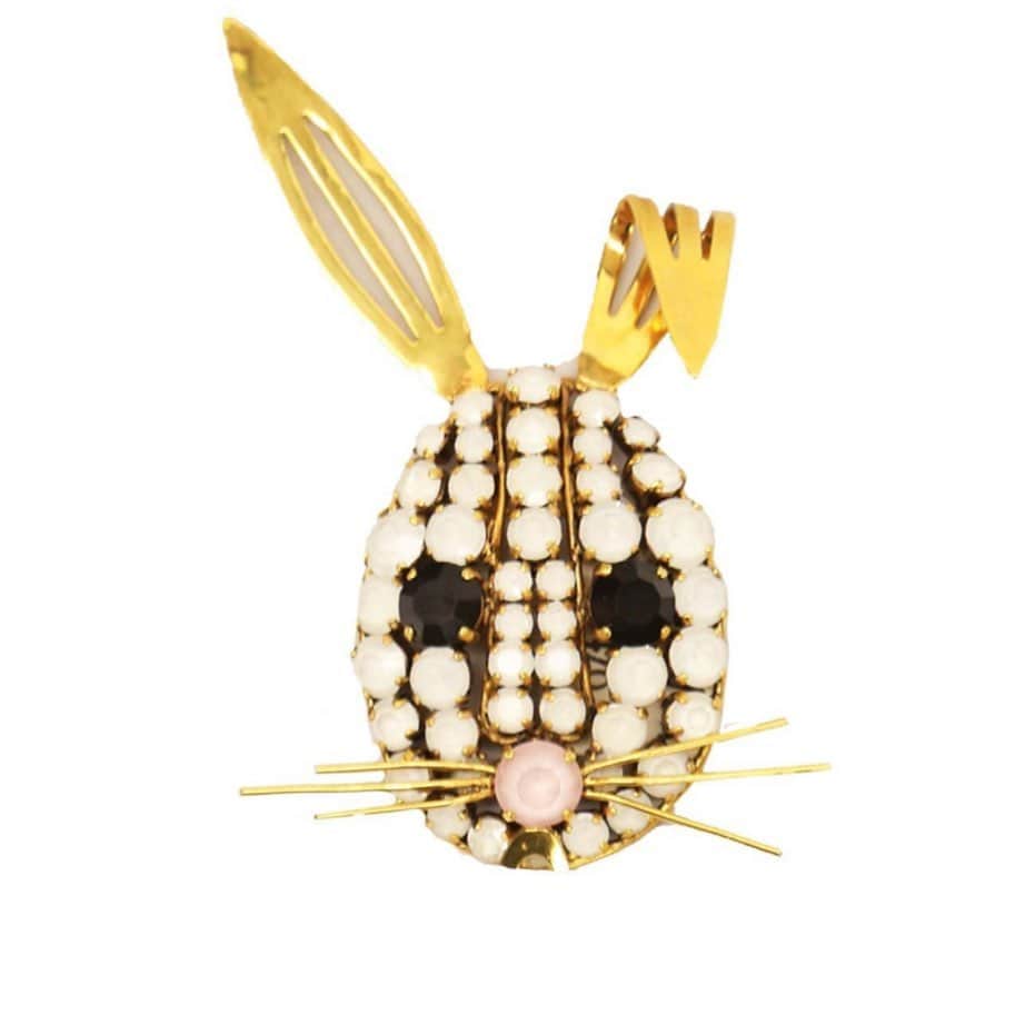 のインスタグラム：「What’s up bunny ? @ericksonbeamon pin... #bunny #rabbit #pin #ericksonbeamon」