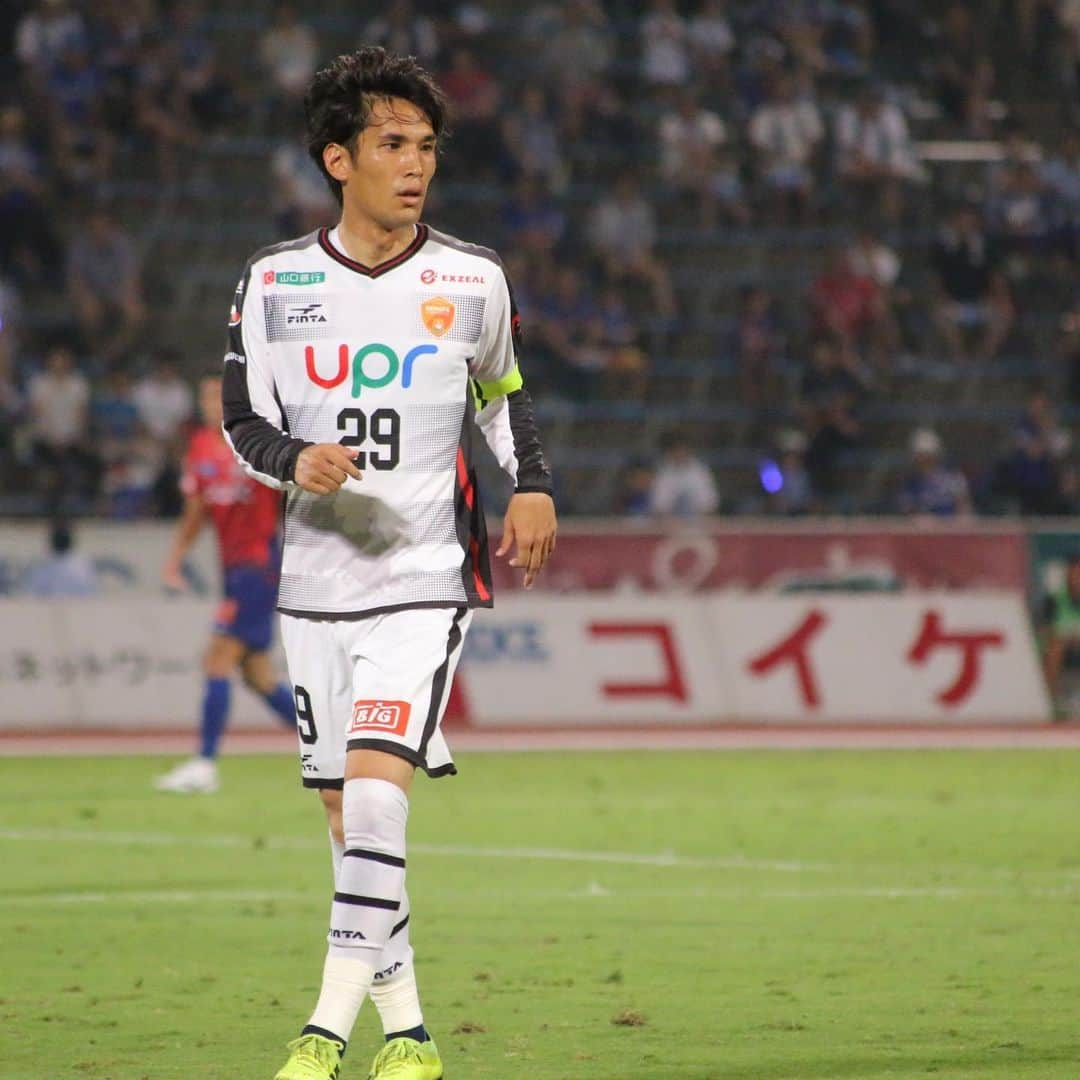 レノファ山口FCさんのインスタグラム写真 - (レノファ山口FCInstagram)「🆚 ヴァンフォーレ甲府 山口 1️⃣ - 0️⃣ 甲府 #renofa #レノファ山口」8月18日 16時25分 - renofa_yamaguchi