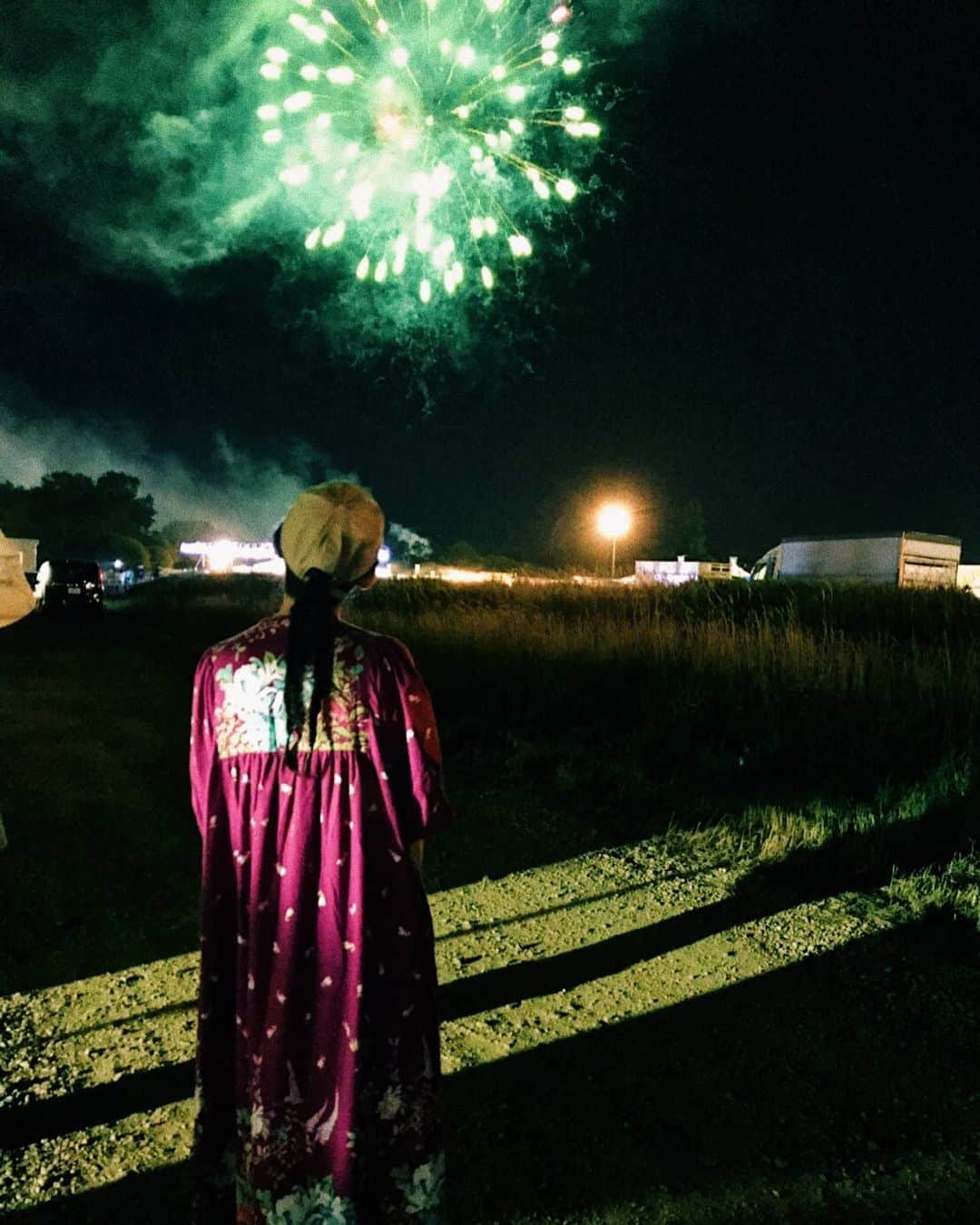 林青空さんのインスタグラム写真 - (林青空Instagram)「. . 今年も花火が見られて良かった〜 フェスで着たいワンピースが着られて嬉しかった お客さんみんなええ顔してた〜 私もでっかく弾けるんや✌️ . . #rsr2019  #rsr」8月18日 11時07分 - aozora65