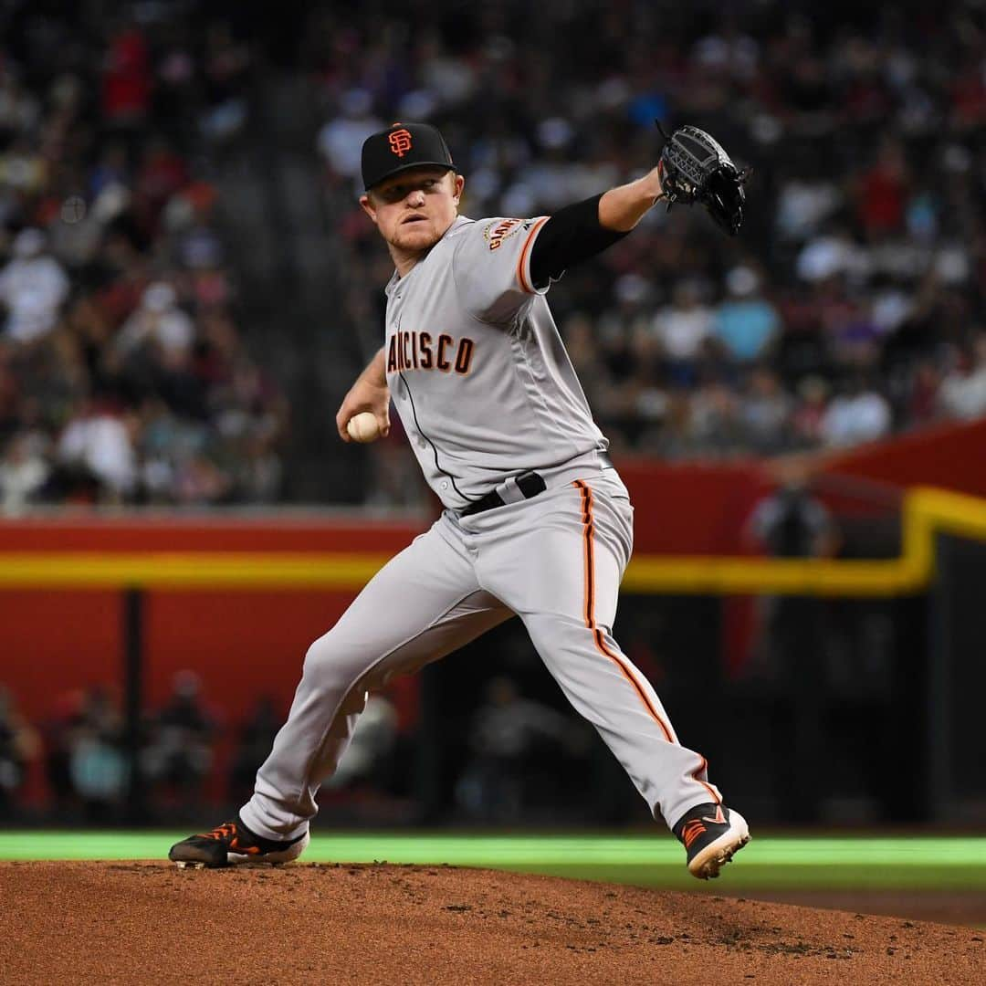 サンフランシスコ・ジャイアンツさんのインスタグラム写真 - (サンフランシスコ・ジャイアンツInstagram)「MLB debut ☑️ 5 IP | 5 H | 2 R | 1 BB | 7 Ks  #SFGiants」8月18日 11時37分 - sfgiants