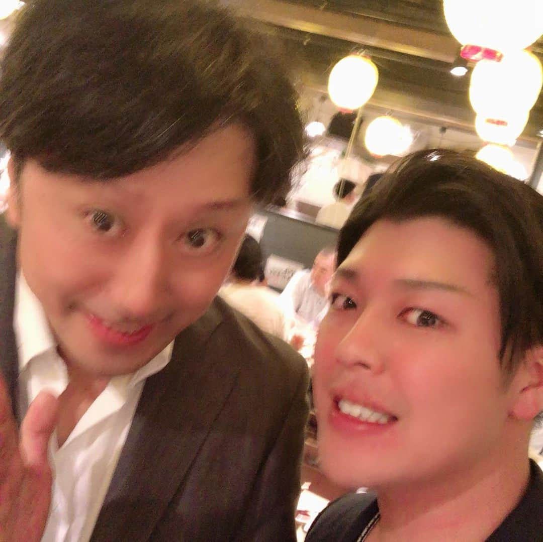 大谷廣松さんのインスタグラム写真 - (大谷廣松Instagram)「. . 九團次・廣松の会、初日を迎えることができました！  ひとえに、御来場くださった皆様、スタッフの方々のおかげでございます！  残り一回精一杯勤めますので、宜しく御願い致します！  昨日は、決起集会という形でスタッフの皆様に楽しんでいただきました！」8月18日 11時31分 - hiromatsu.official