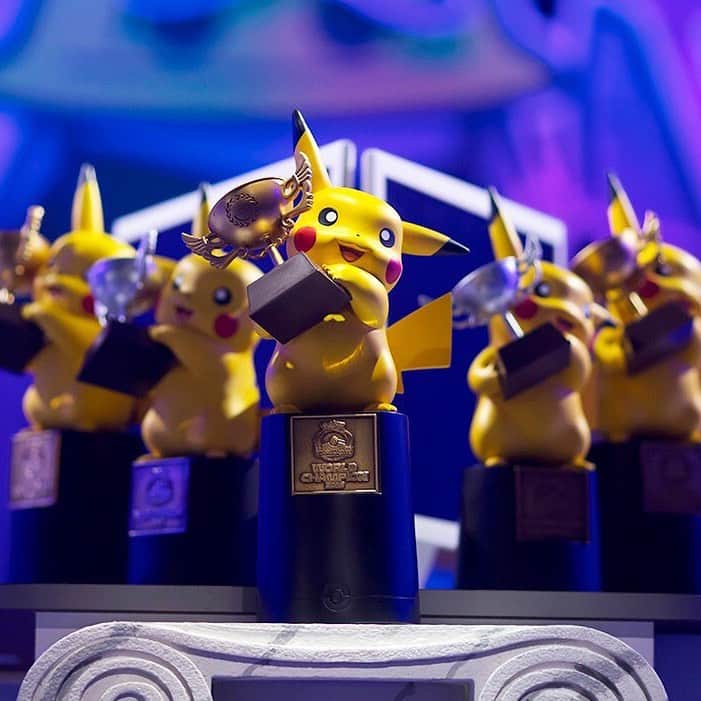 Pokémonさんのインスタグラム写真 - (PokémonInstagram)「By this time tomorrow, our new Champions will be crowned! 🏆  Rest up, Trainers. You won't want to miss a minute!  #PokemonWorlds」8月18日 12時26分 - pokemon