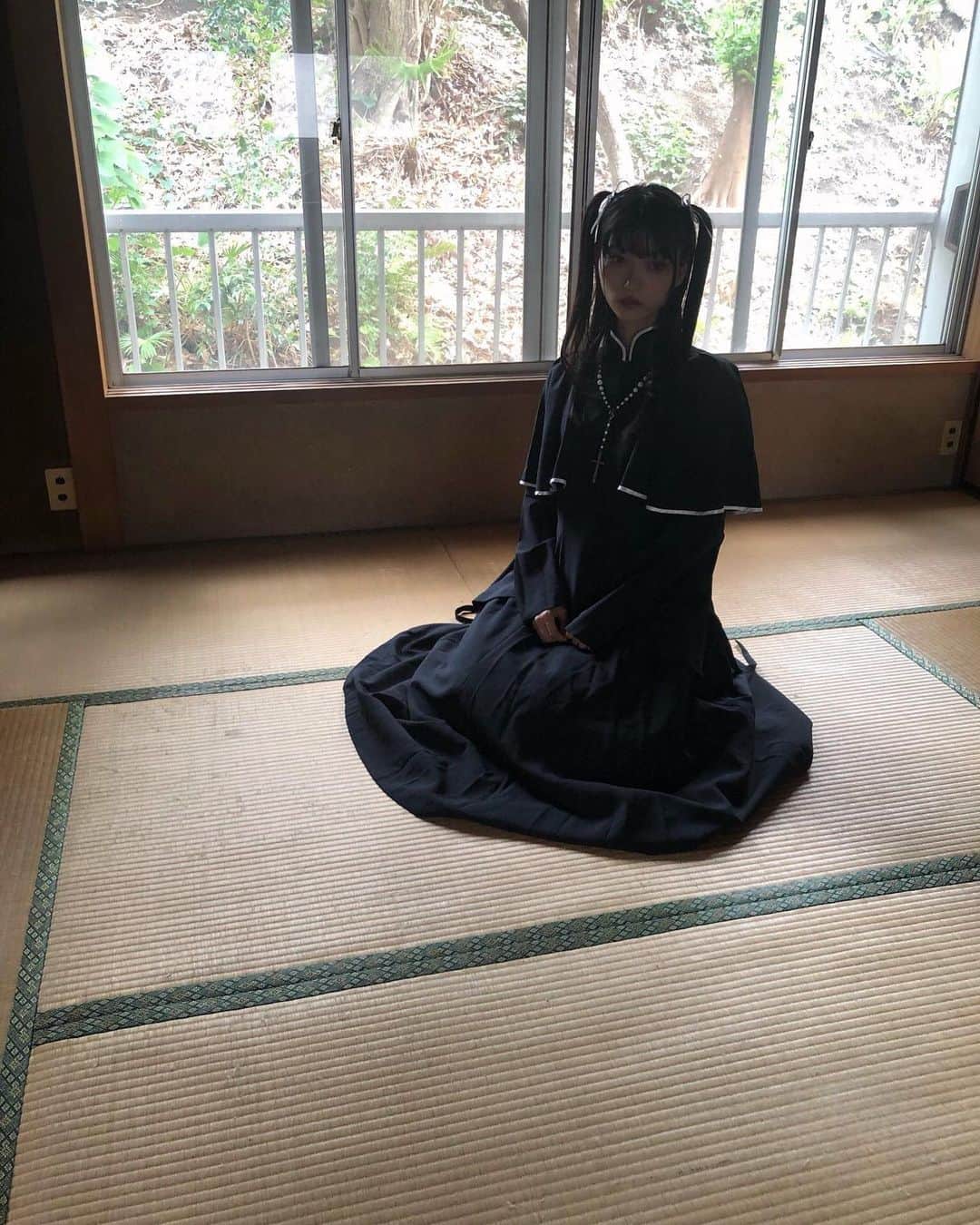 阿知波妃皇のインスタグラム：「KERA」