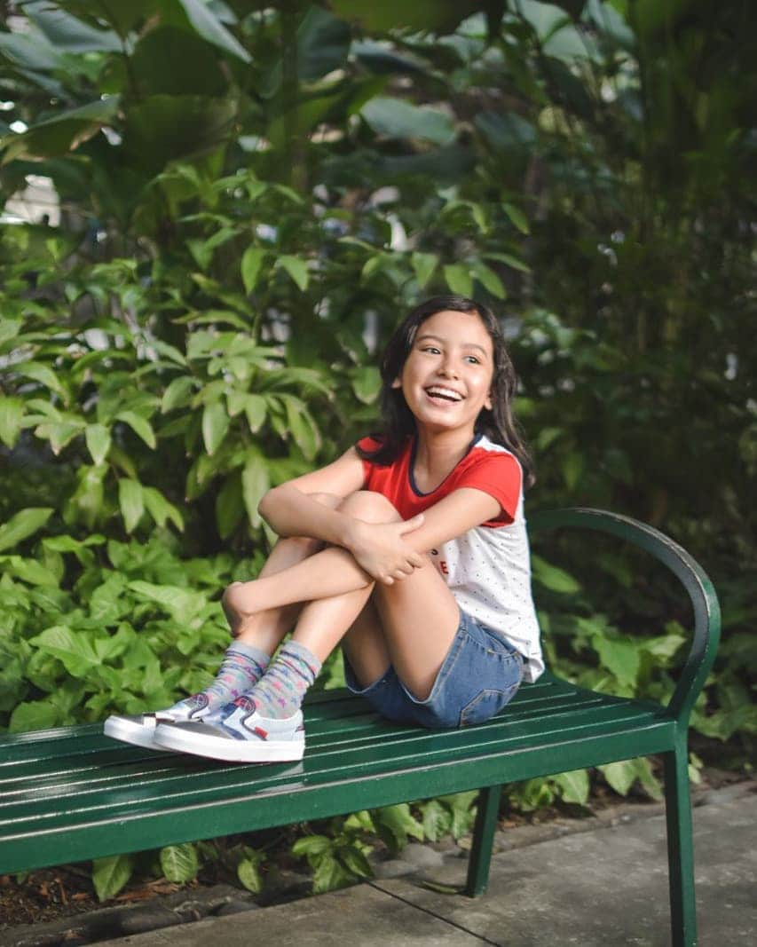 Vans Philippinesさんのインスタグラム写真 - (Vans PhilippinesInstagram)「Here's @janapatching 's contagious smile to brighten up your day! Head over to a VANS store near you and check out our newest collection to keep your little ones in style.」8月18日 14時13分 - vansphilippines