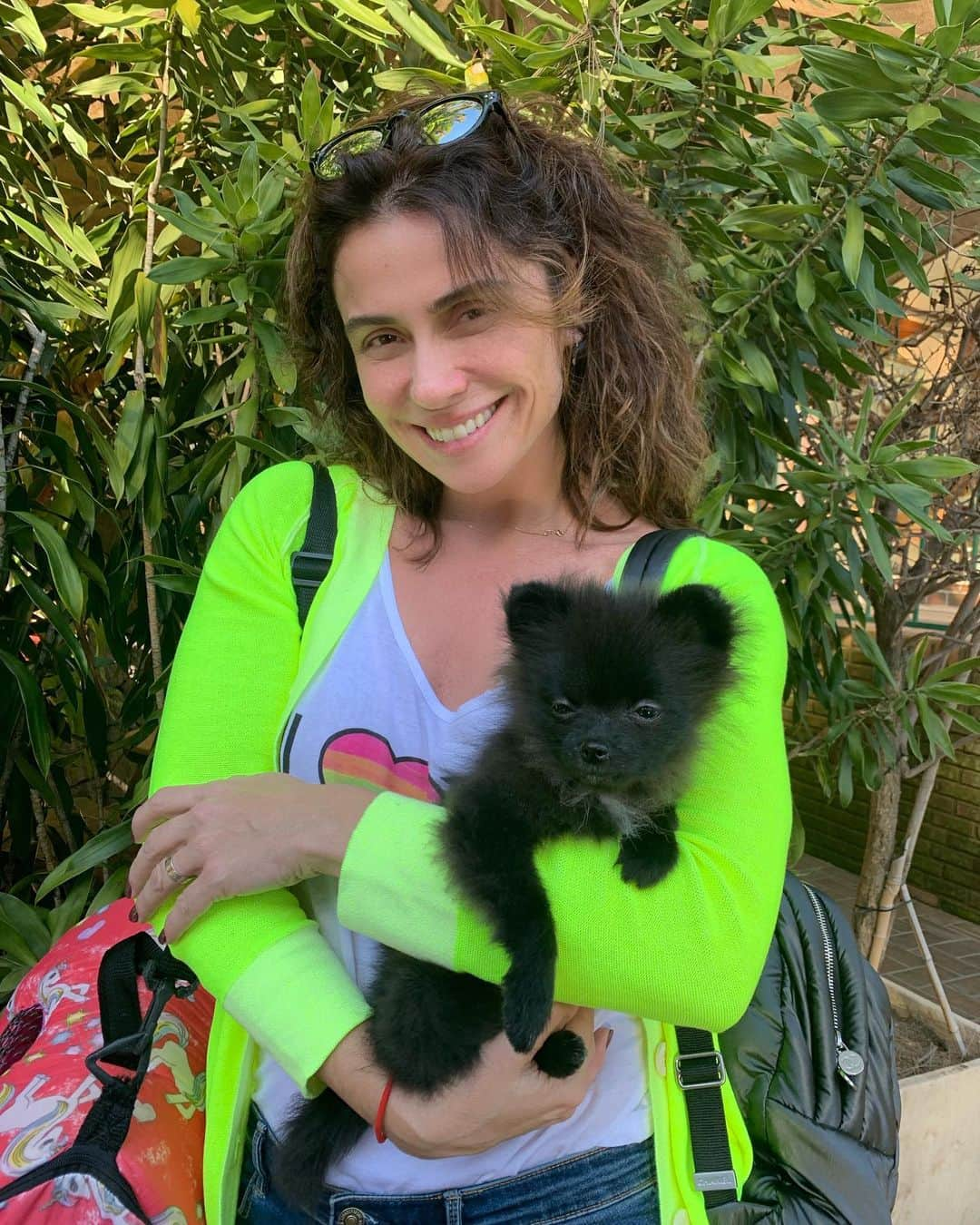 Giovanna Antonelliさんのインスタグラム写真 - (Giovanna AntonelliInstagram)「🌈 Um domingo bem colorido e feliz pra vcs!!!! 💚 🐕 #sorte」8月19日 1時32分 - giovannaantonelli