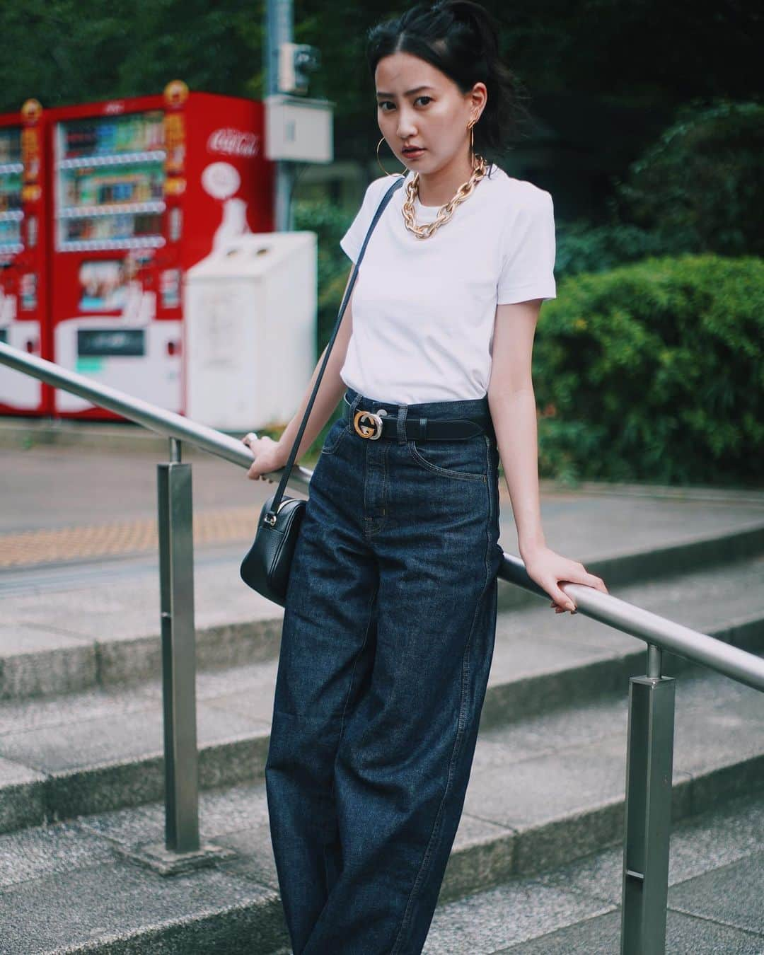 河北麻友子さんのインスタグラム写真 - (河北麻友子Instagram)「FASHION TOP&JEANS: Uniqlo U BELT&BAG: Gucci #FASHION #OOTD #麻友コーデ #MayuPics #麻友ぴく」8月19日 0時16分 - mayukokawakitaofficial