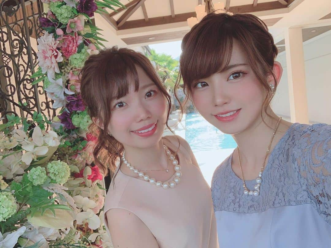 えなこさんのインスタグラム写真 - (えなこInstagram)「とてもドレスが似合う美人なお友達だったので たくさん写真撮った1日でした✨✨ 本当におめでとう😭😭😭」8月18日 17時28分 - enakorin