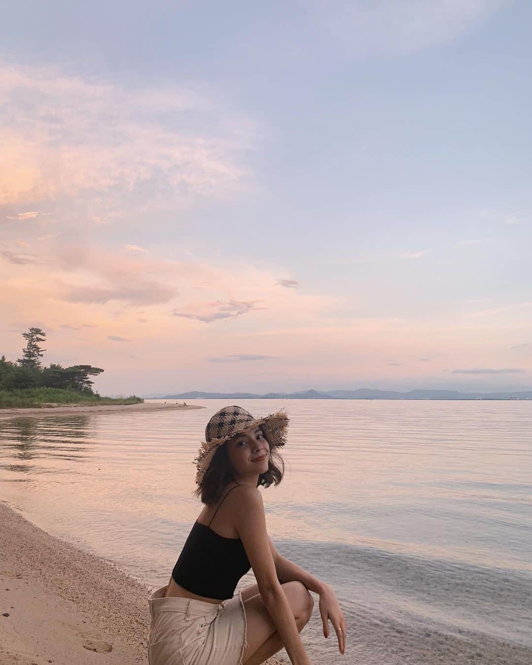 塚本バンブー柚子さんのインスタグラム写真 - (塚本バンブー柚子Instagram)「sunset pink🍑」8月18日 17時30分 - bambouyuzu