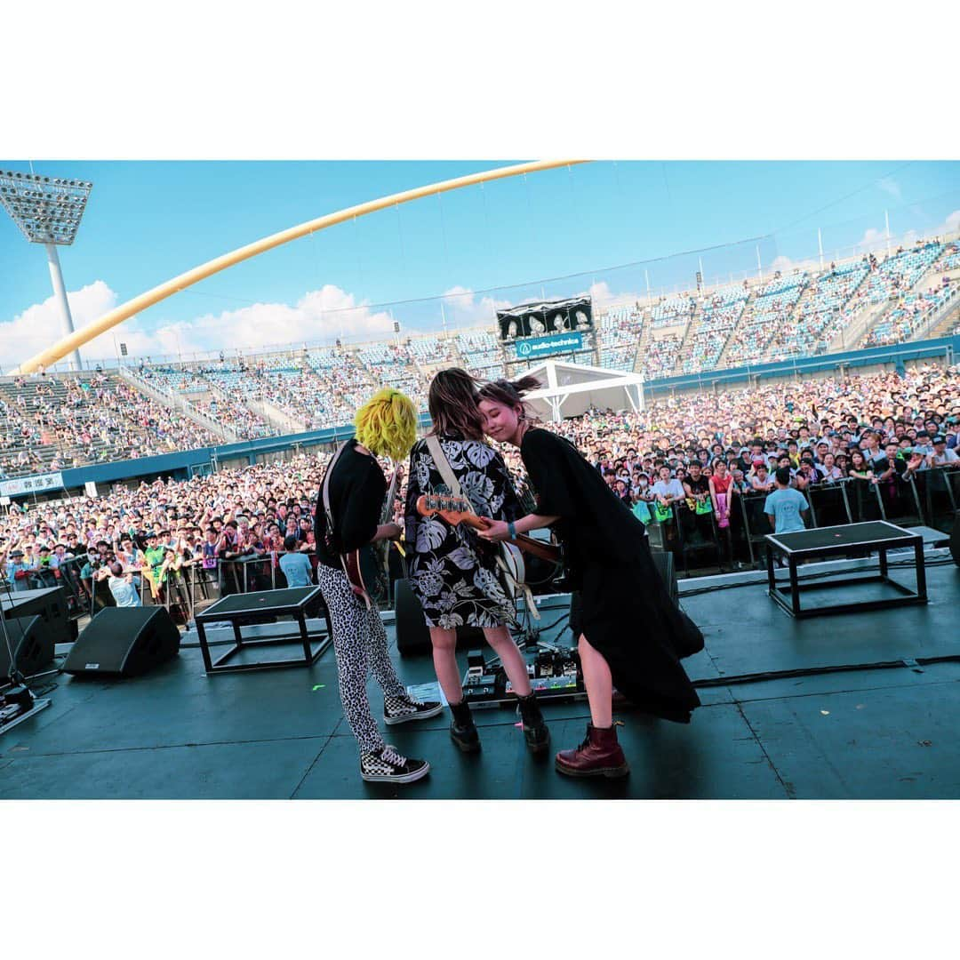 SCANDALさんのインスタグラム写真 - (SCANDALInstagram)「2019.08.18/August 18, 2019 "SUMMER SONIC 2019 OSAKA" 1.マスターピース/Masterpiece 2.恋するユニバース/Koisuru Universe 3.FREEDOM FIGHTERS 4.STANDARD 5.瞬間センチメンタル/Shunkan Sentimental 6.Fuzzy 7.テイクミーアウト/Take Me Out 8.SCANDAL BABY #scandal #summersonic2019 #サマソニ」8月18日 18時20分 - scandal_band_official